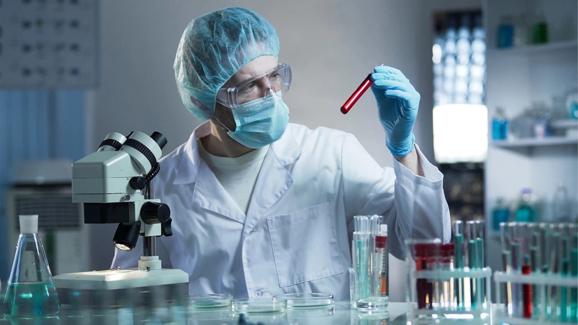 في تقدم طبي مذهل..علماء يبتكرون علاجاً واعداً لمكافحة سرطان القولون 