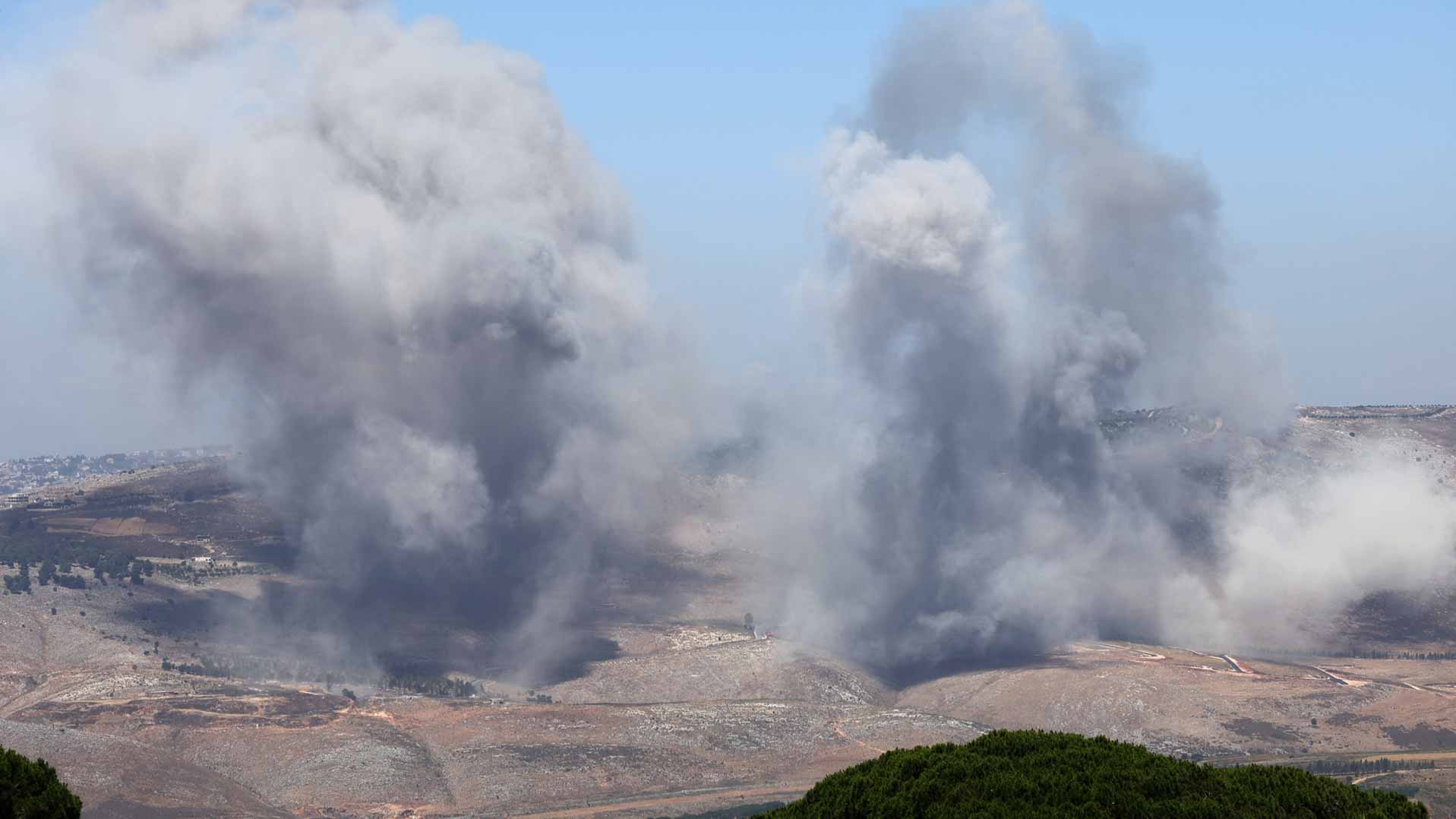 رغم الهدنة.. غارة إسرائيلية تقتل شخصين بجنوب لبنان 