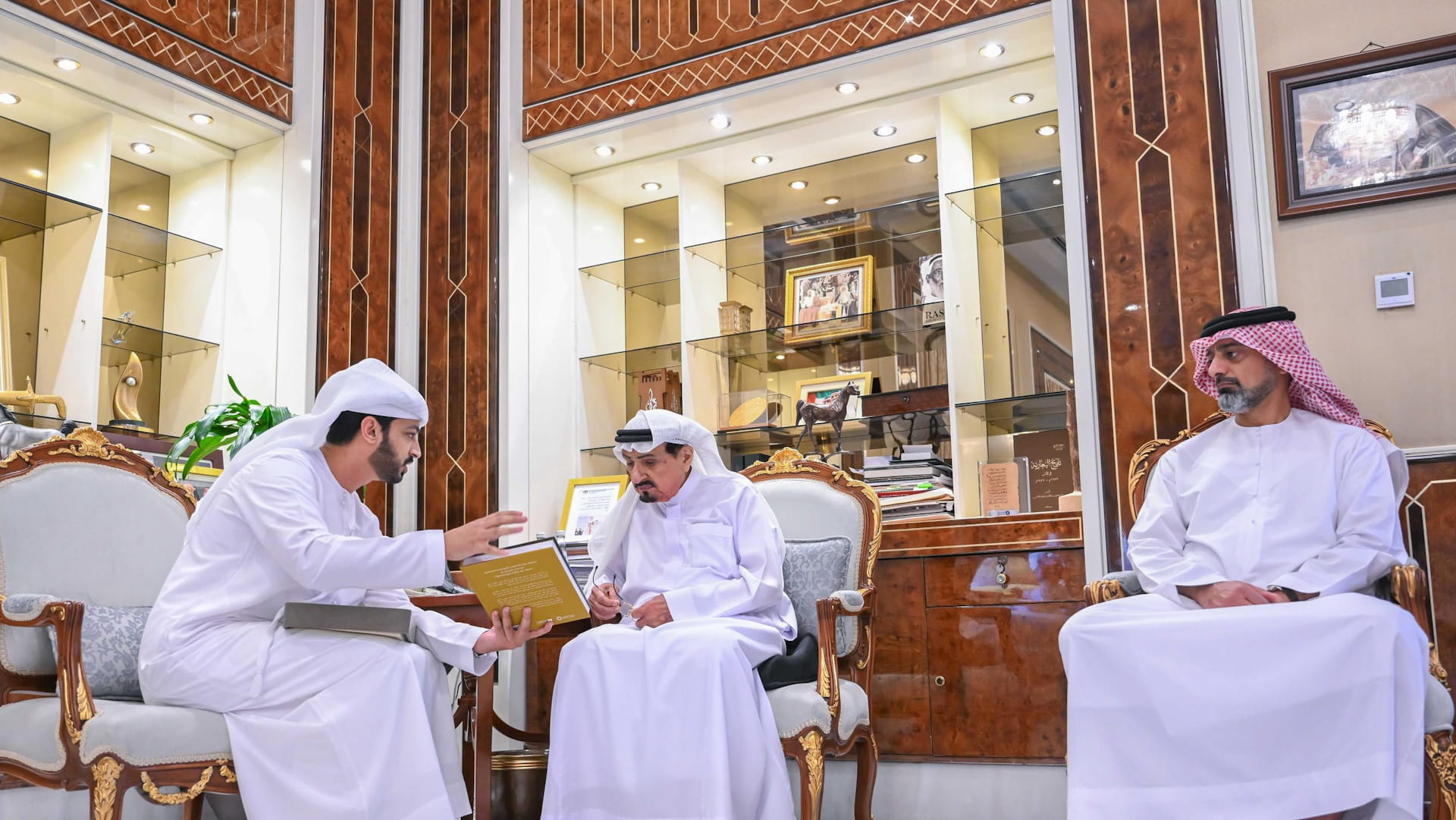 حميد بن راشد: نهيان بن مبارك نهل من مبادئ الشيخ زايد 