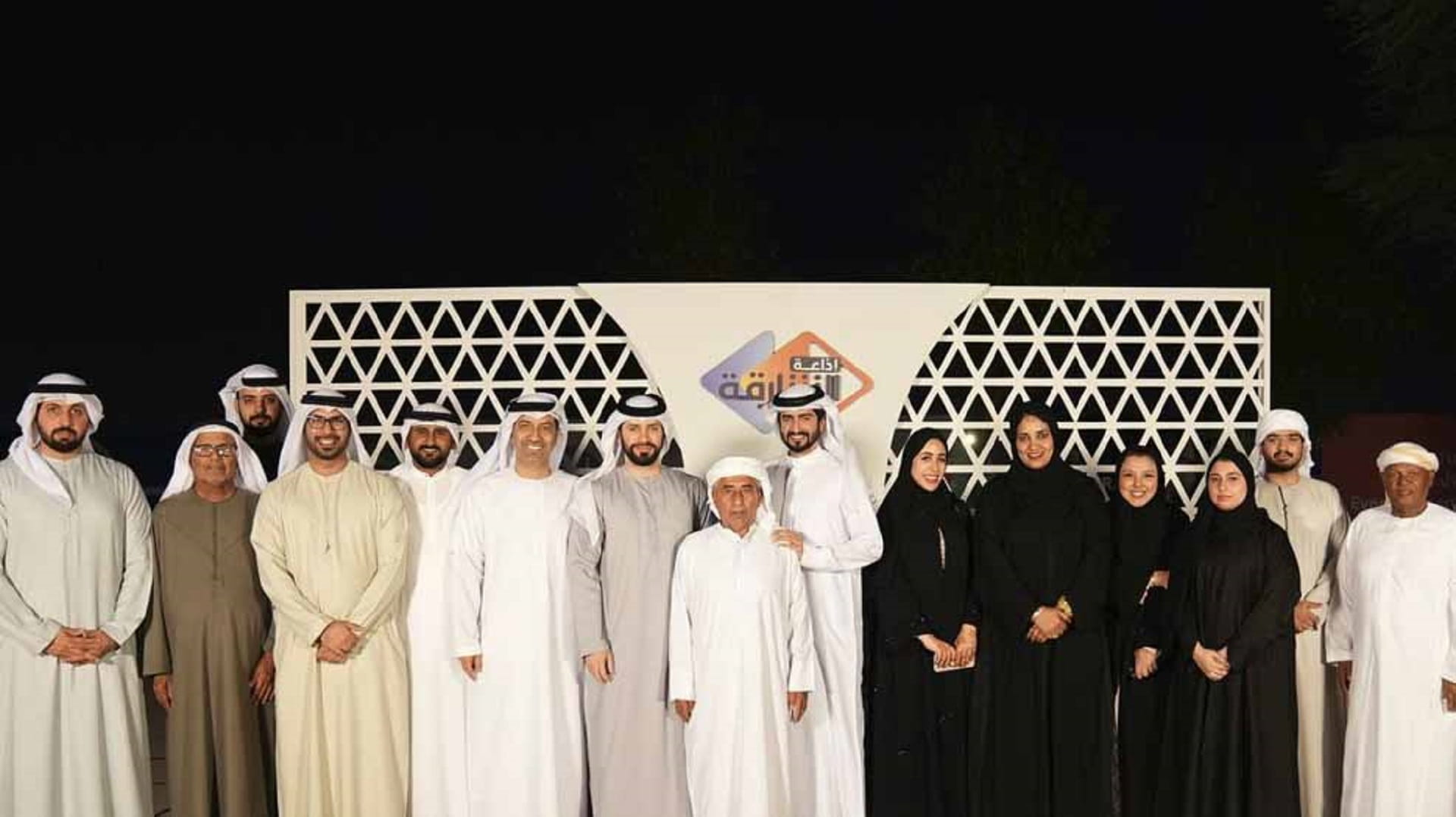 إذاعة الشارقة تستضيف عبد العزيز المسلم والخوار في برنامج "أمسيات"