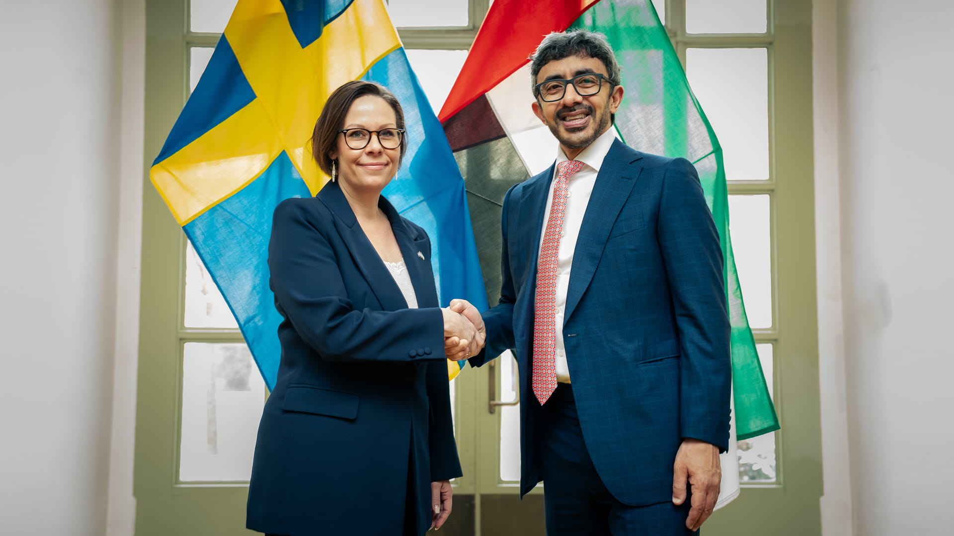 UAE, Swedish FMs sign MoU on political consultations