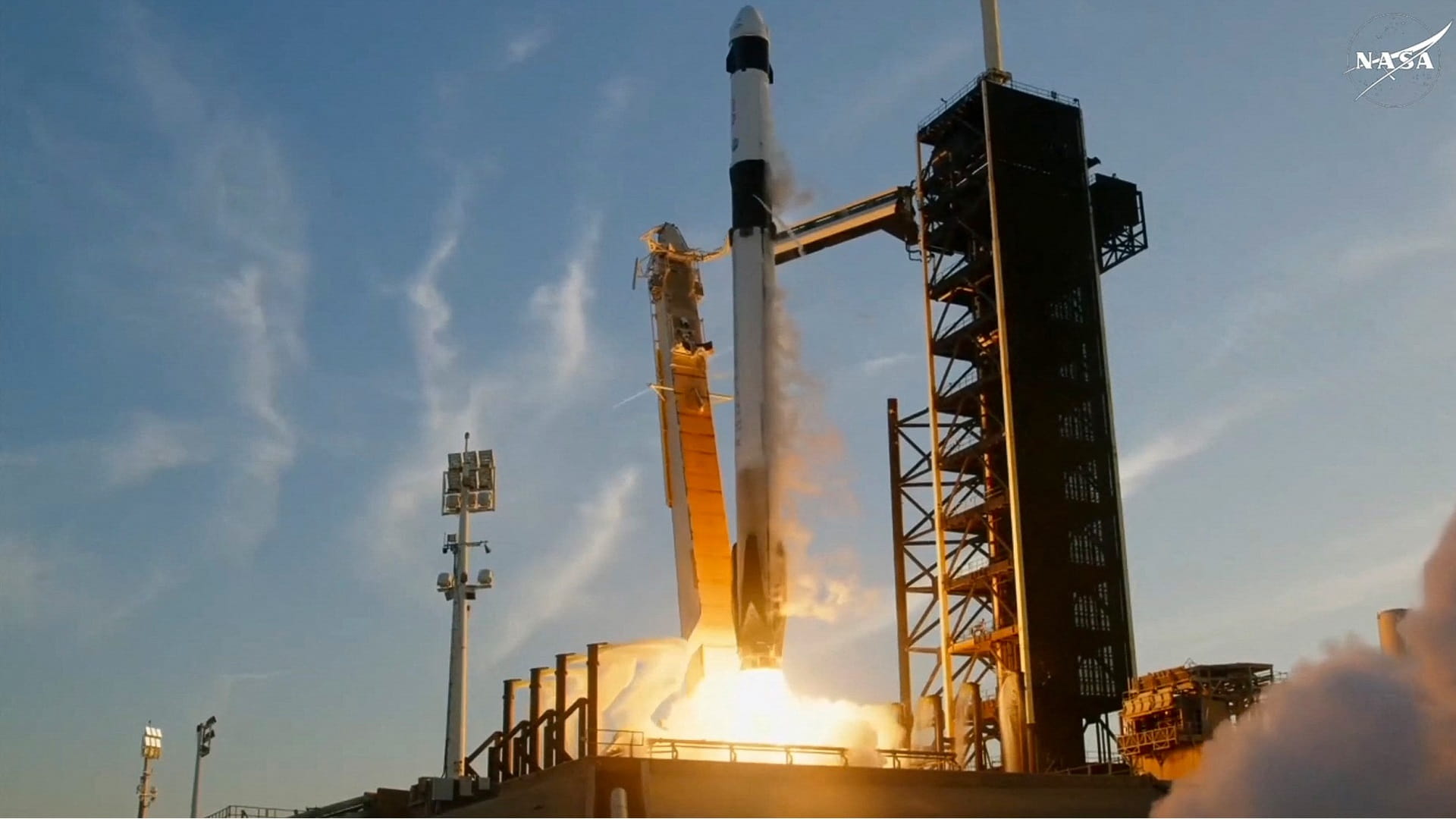 NASA astronauts closer to Earth after SpaceX crew-swap launch