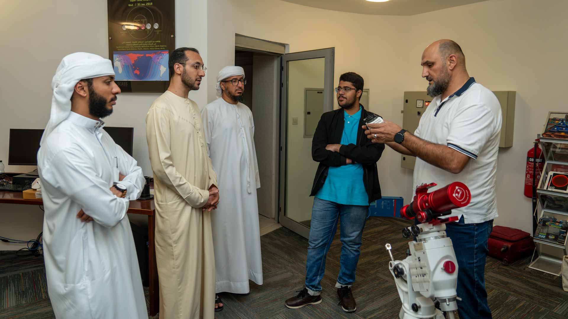 صورة بعنوان: "الشارقة لعلوم الفضاء" تنظم حملة لرصد الكويكبات القريبة من الأرض 