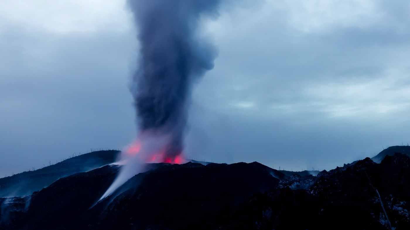 بعد توقف دام أسبوعاً.. بركان هاواي يستأنف ثورانه 