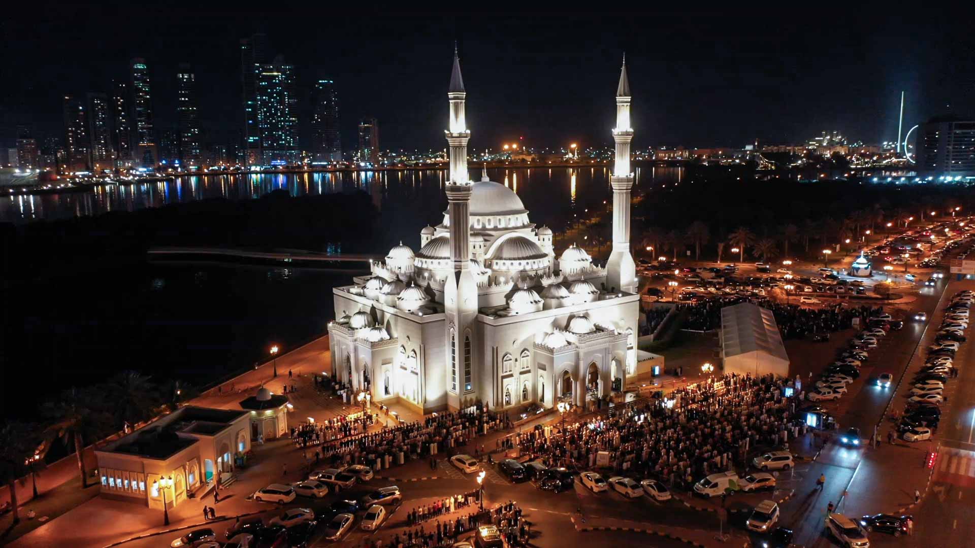 إسلامية الشارقة تكثف جهودها خلال العشر الأواخر من رمضان 