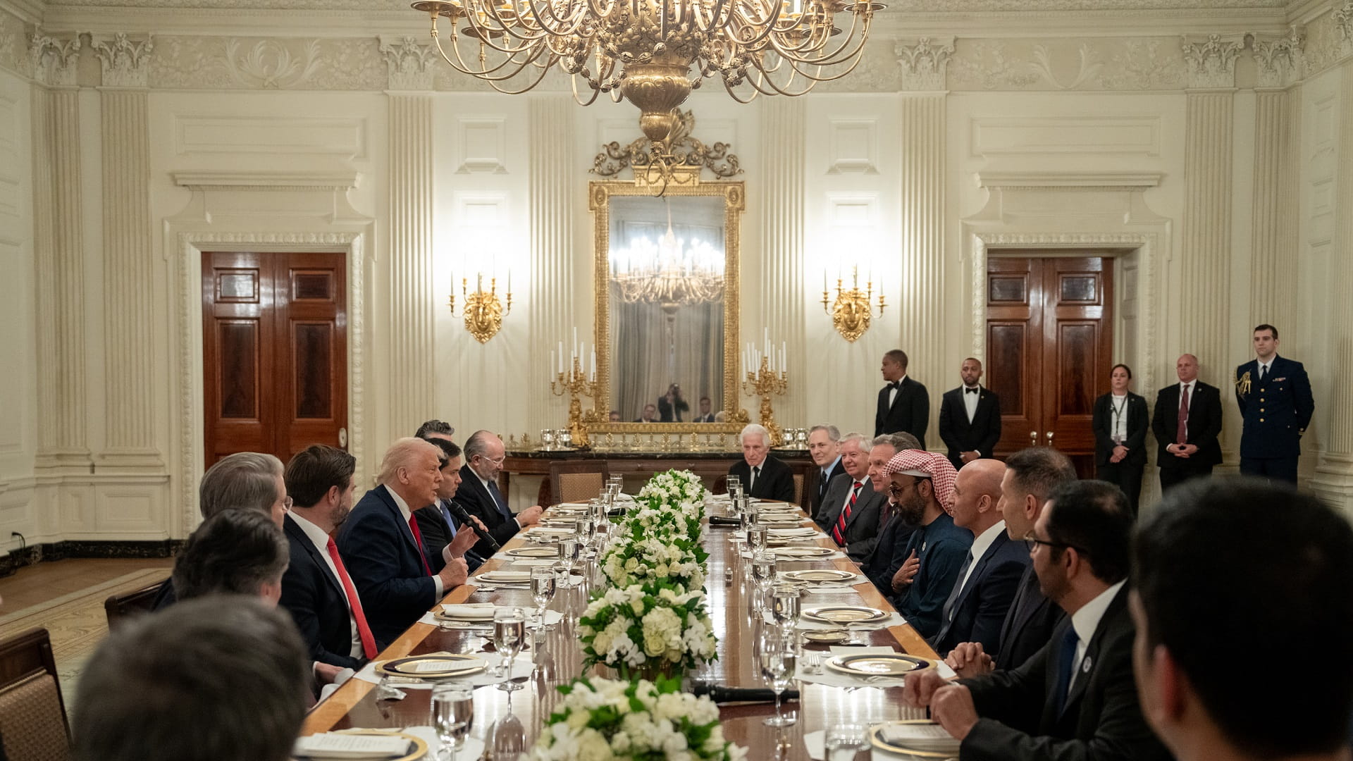 Tahnoon bin Zayed concludes official visit to Washington 