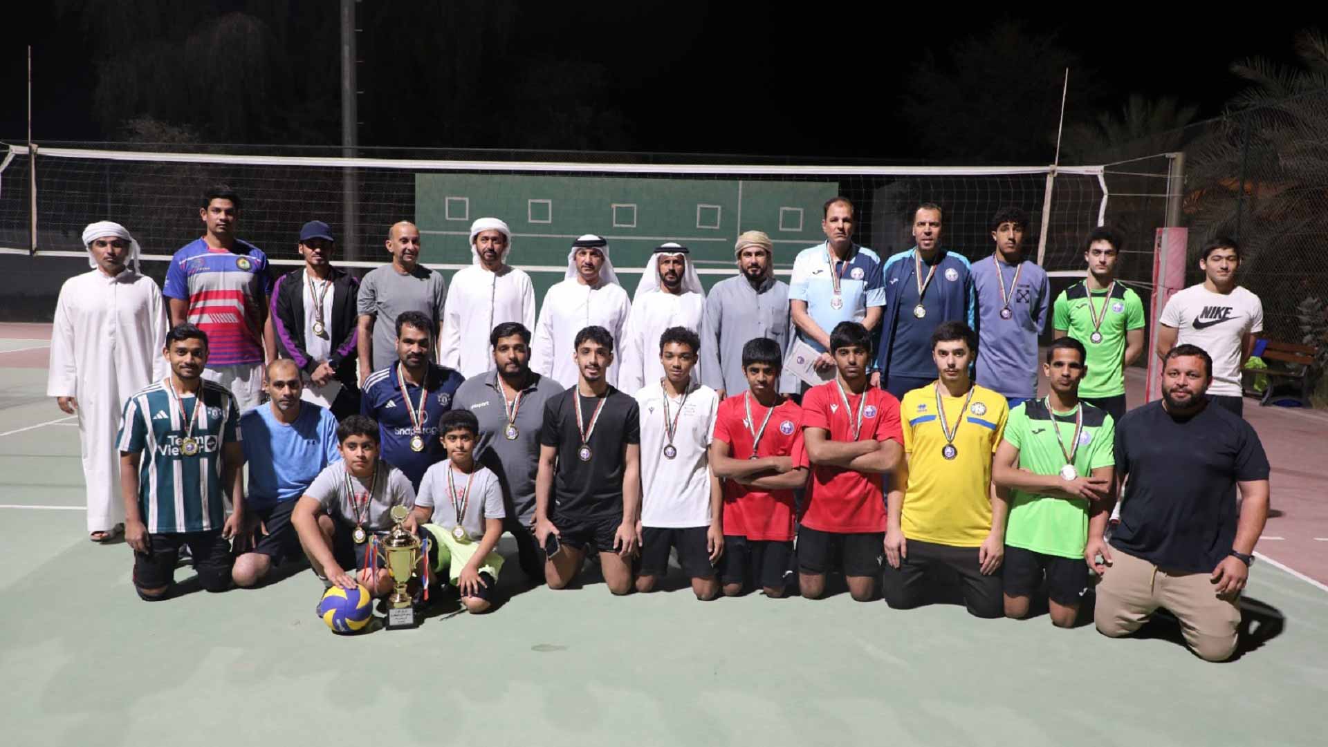 نادي الذيد يختتم بطولة كرة الطائرة الرمضانية بتتويج فريق الشرطة 