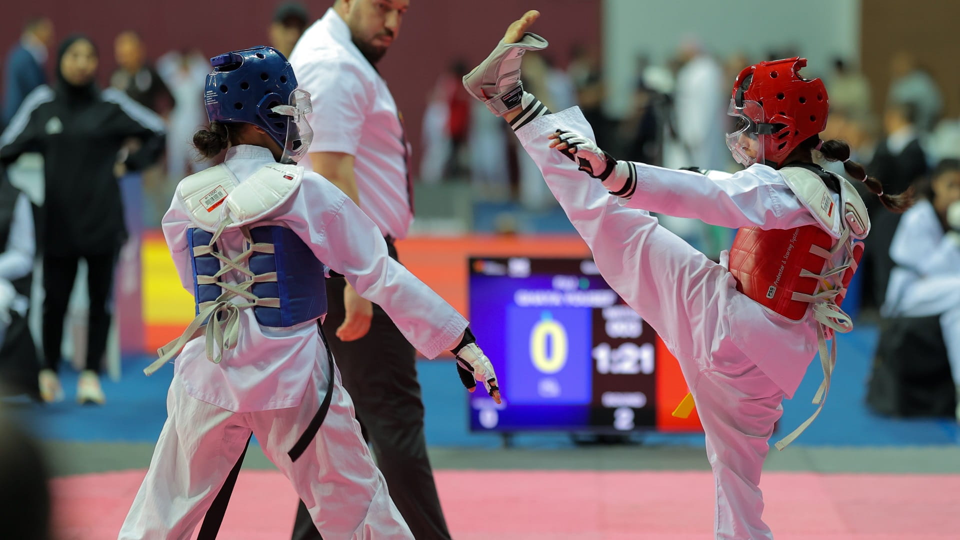 أندية مؤسسة الشارقة لرياضة المرأة تحصد 23 ميدالية في التايكوندو