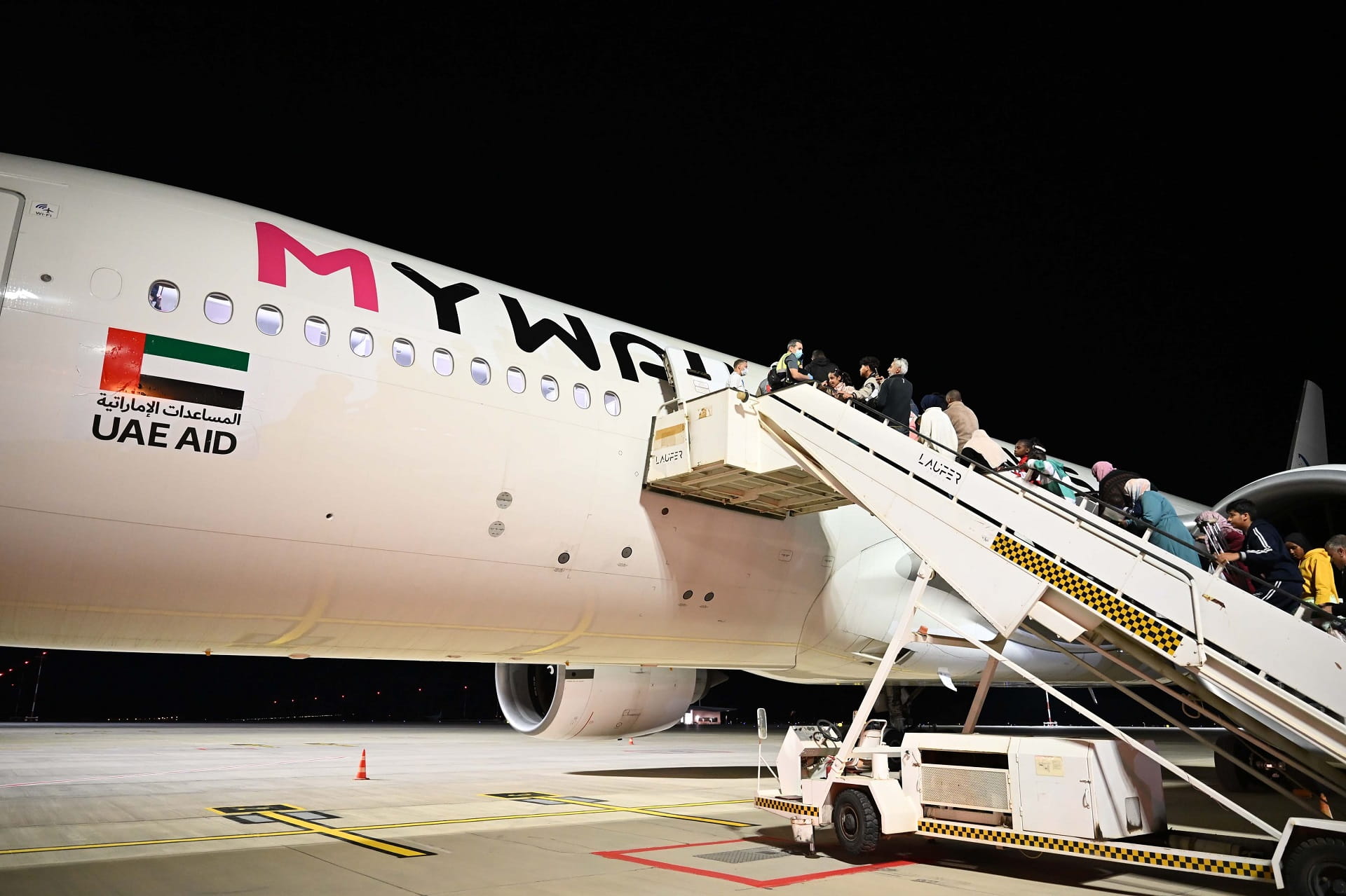 UAE conducts urgent medical evacuation of 188 injured people 