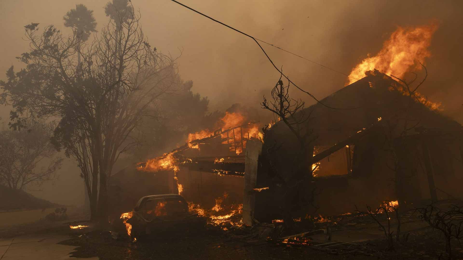 Wildfire in California prompts evacuations in multiple counties
