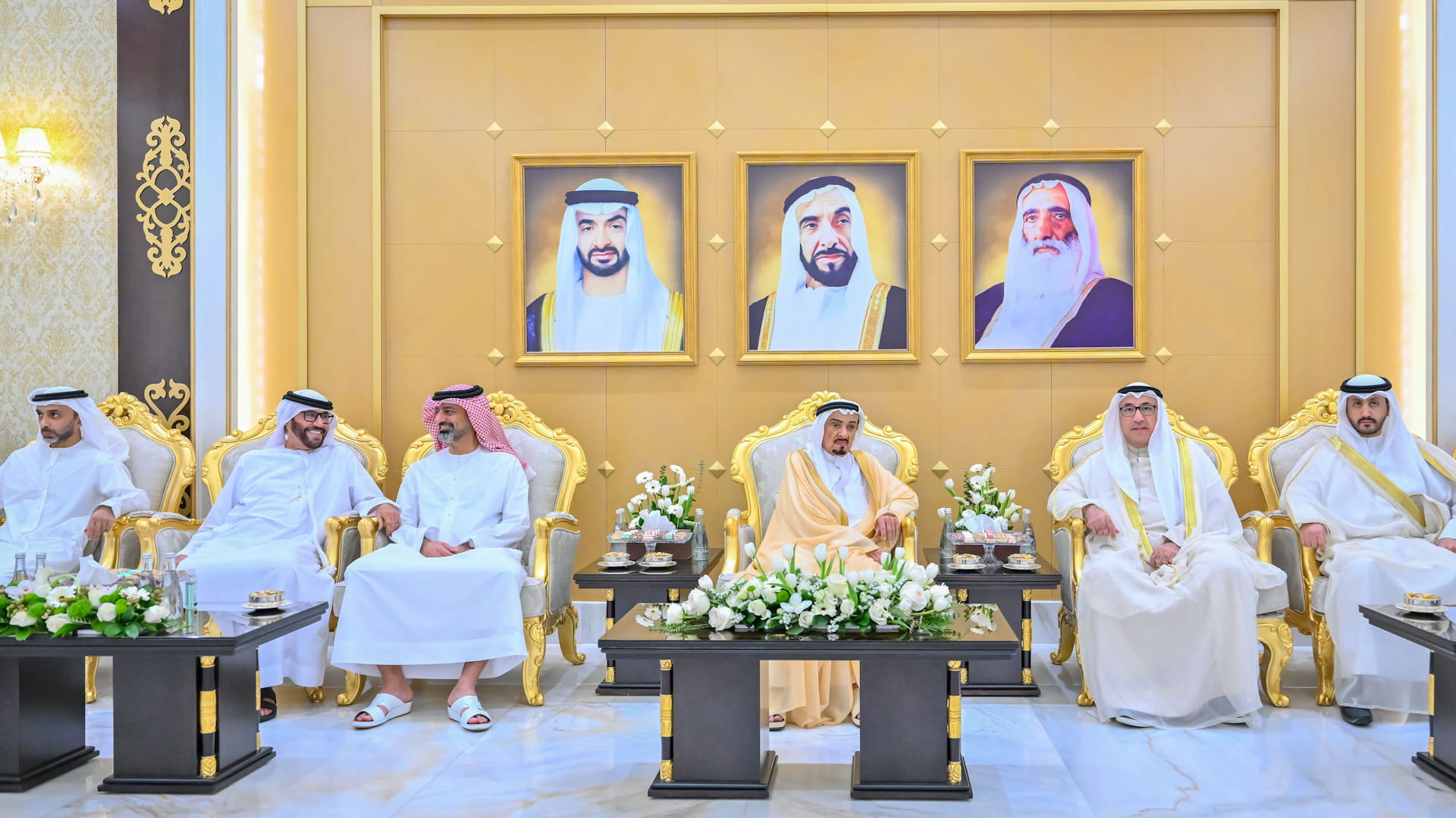 Ajman Ruler receive Eid greetings from Consul-General of Kuwait 