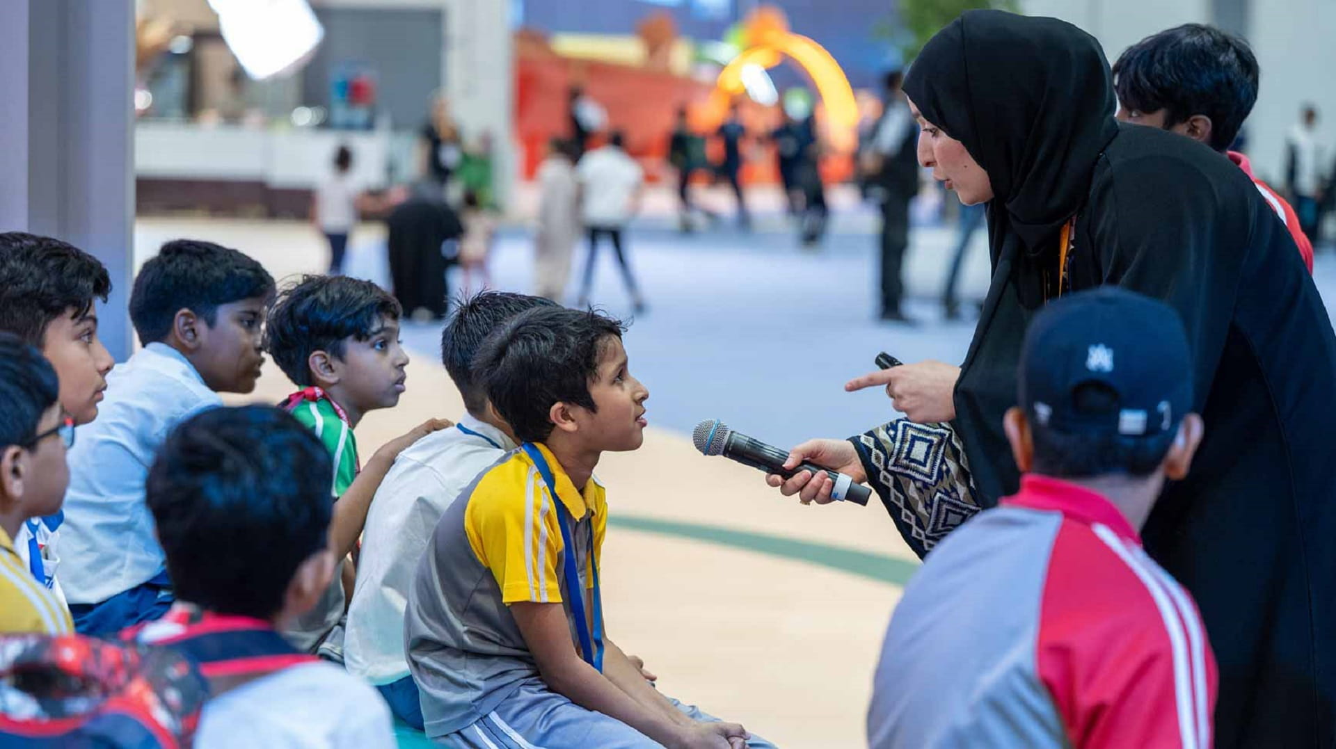 Students explore ethics of influencer marketing in AI era at SCRF 