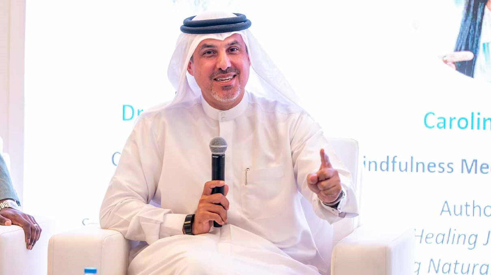 كتّاب ومتخصصون: النشر الذاتي رحلة تمكين تتطلب الشجاعة والتخطيط 