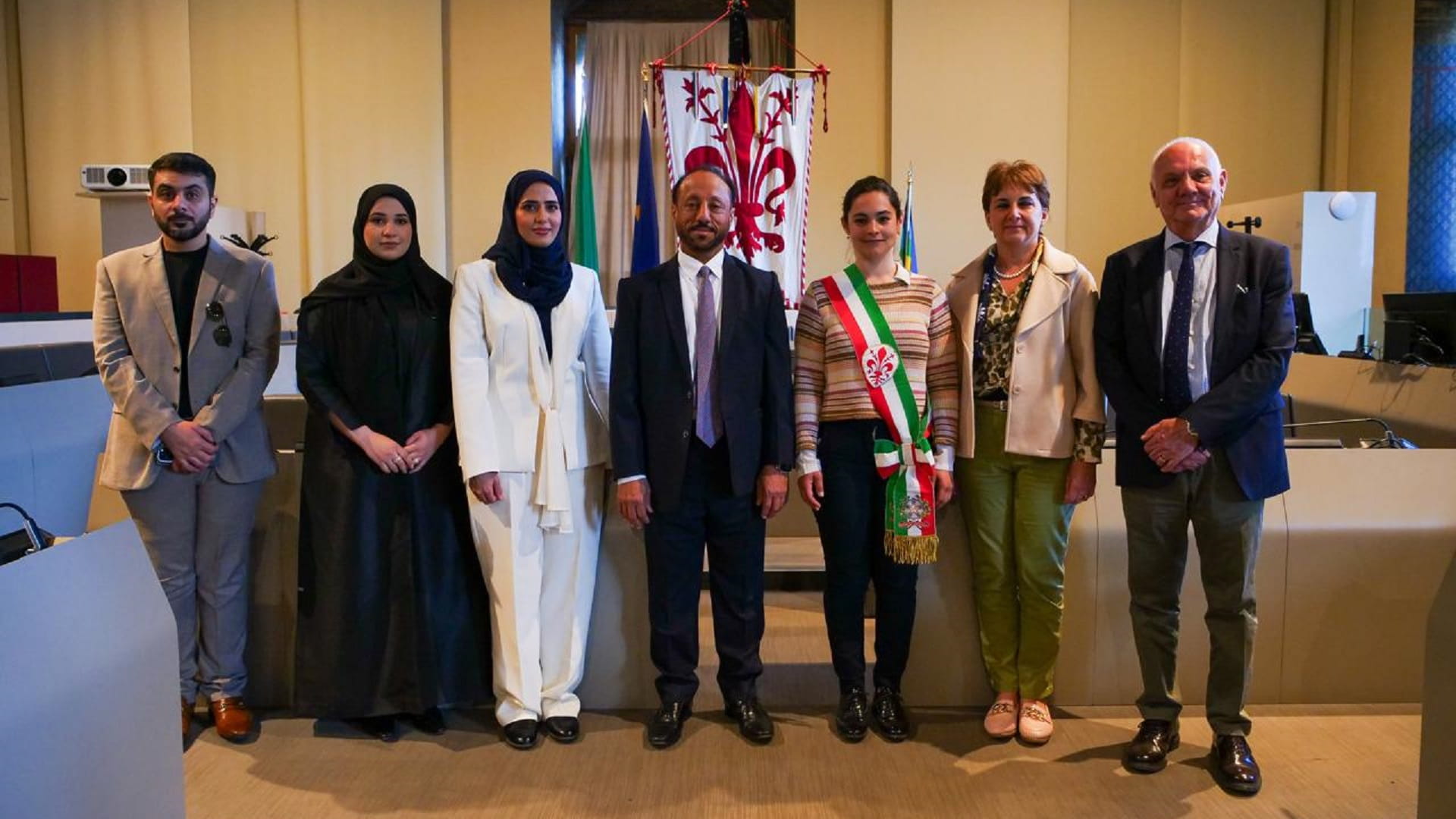 غرفة الشارقة تختتم مشاركتها بمعرض الحرف اليدوية الدولي في إيطاليا