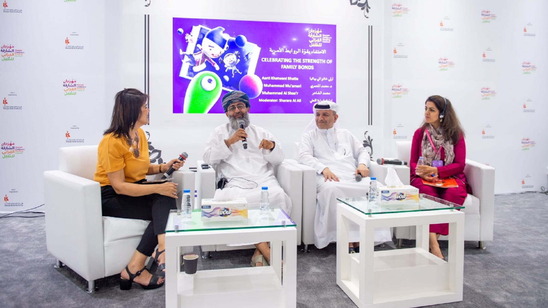 مهرجان الشارقة القرائي للطفل: حكايات الأجداد جسر للتواصل الأسري 