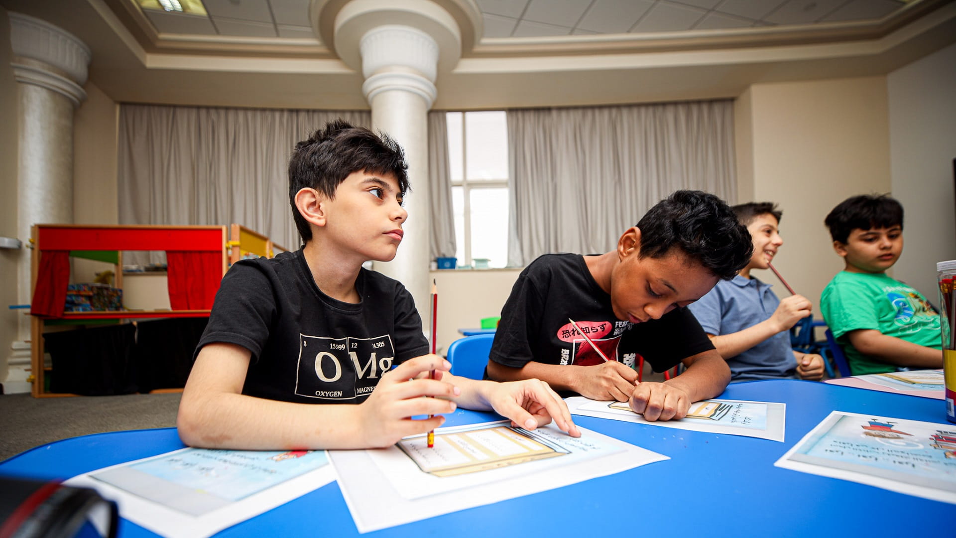 "تمكين الشارقة" تعزز القيم السلوكية والوعي البيئي ضمن برنامج أثر