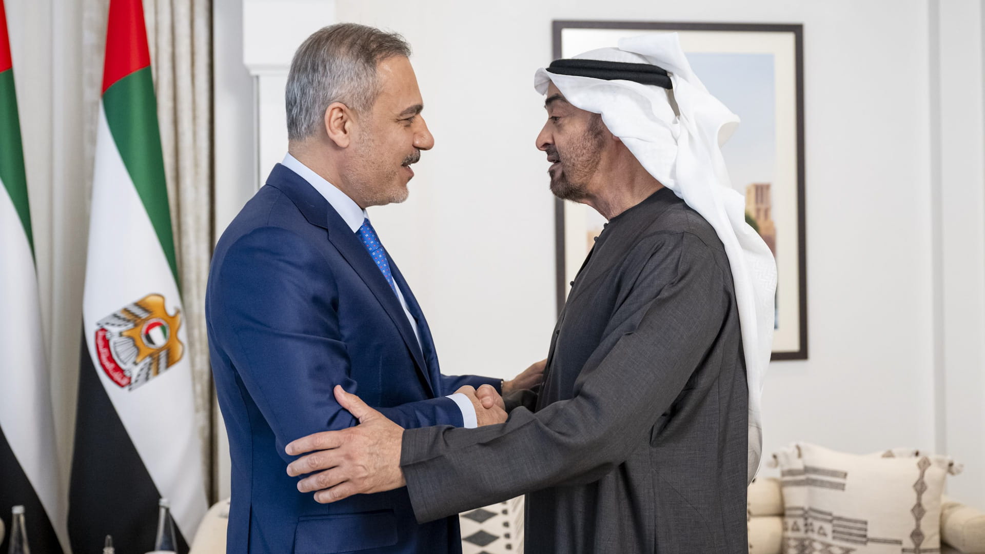 UAE President receives Turkish Foreign Minister