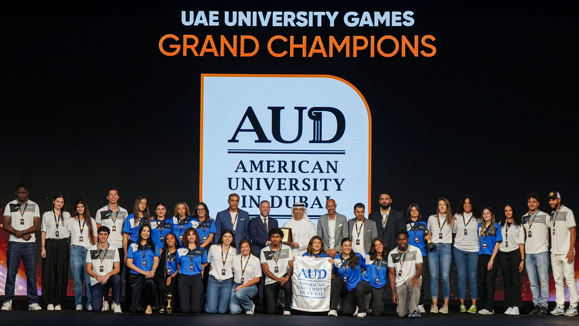 وزير الرياضة يكرّم الفائزين في دورة الألعاب الجامعية الأولى