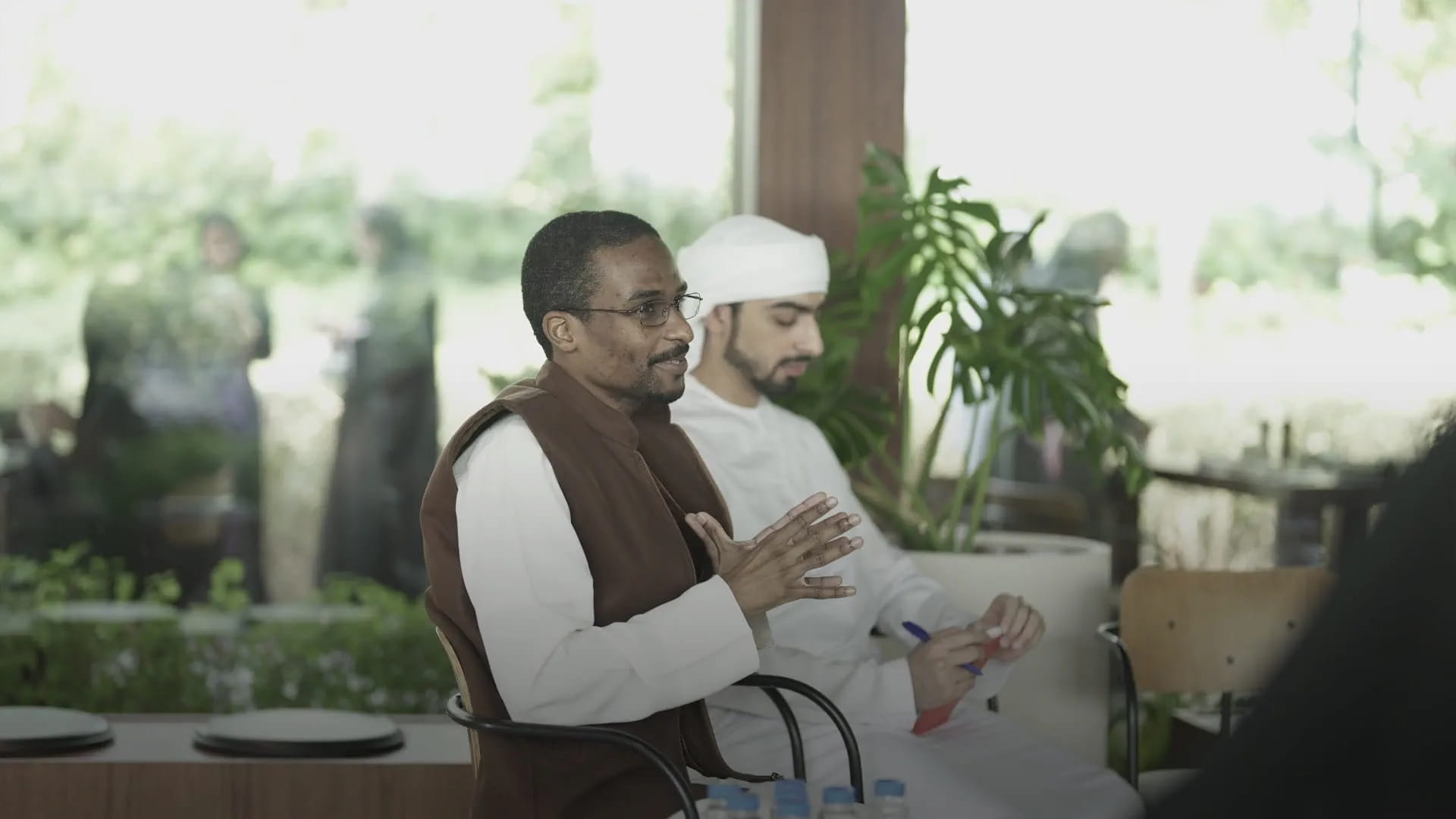 "رواق" يفتح باب التأمل في الأساطير الإغريقية وأسئلتها الخالدة 