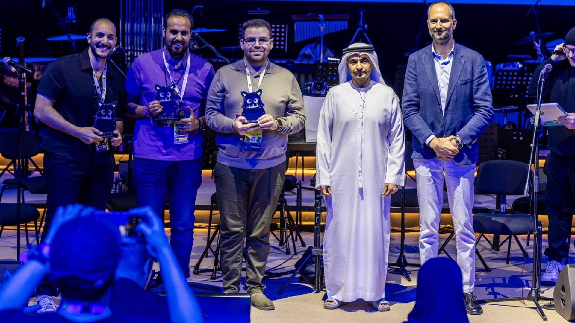 صورة بعنوان: "الشارقة للرسوم المتحركة" يختتم فعالياته وسط حضور"أساطير الأنميشن" 