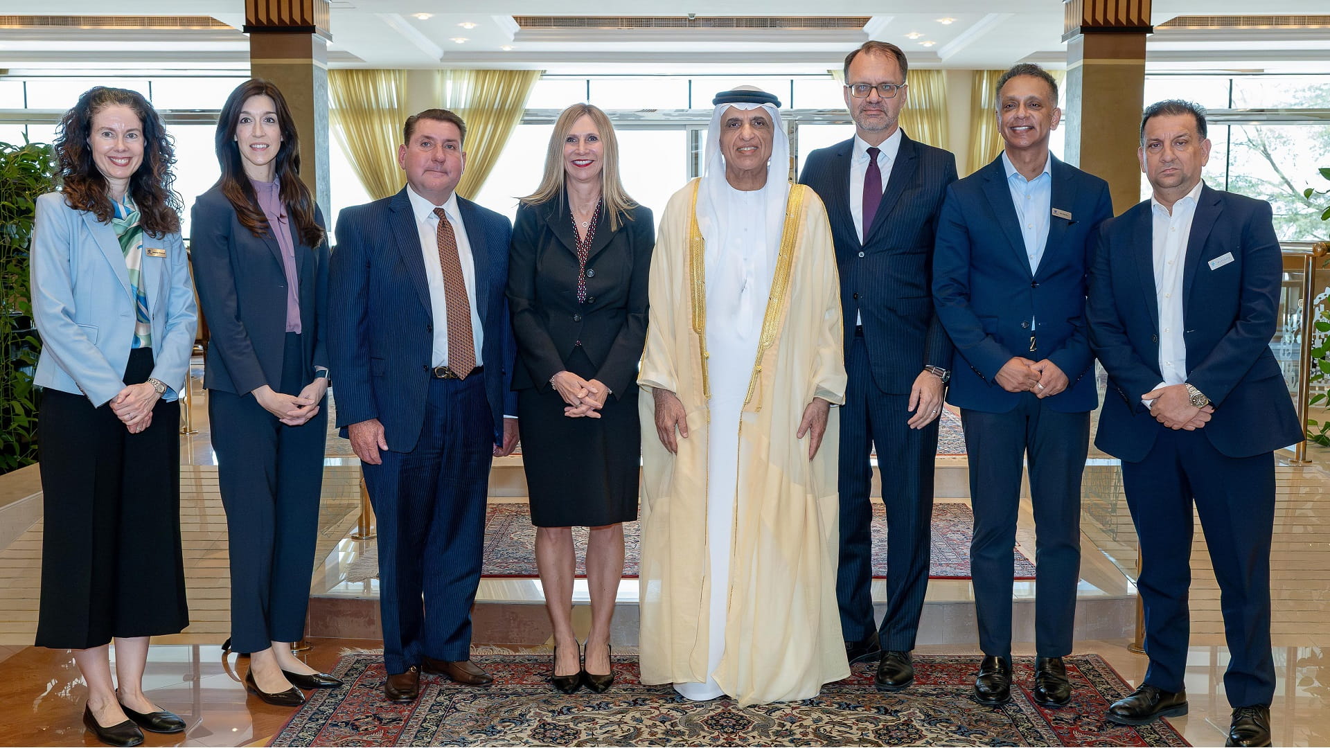 Saud bin Saqr receives US delegation in Ras Al Khaimah 