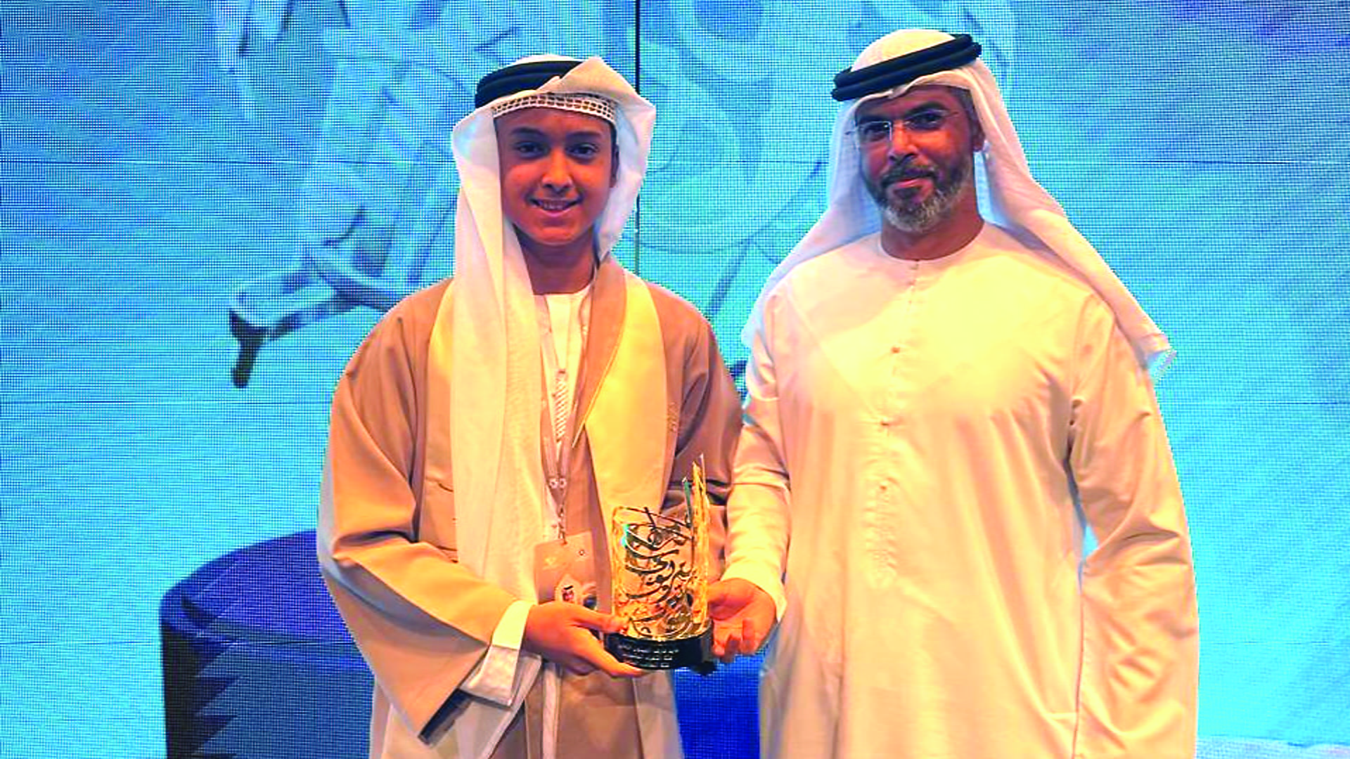 جميلة القاسمي تشيد بجهود مدرسة الأمل للصم  