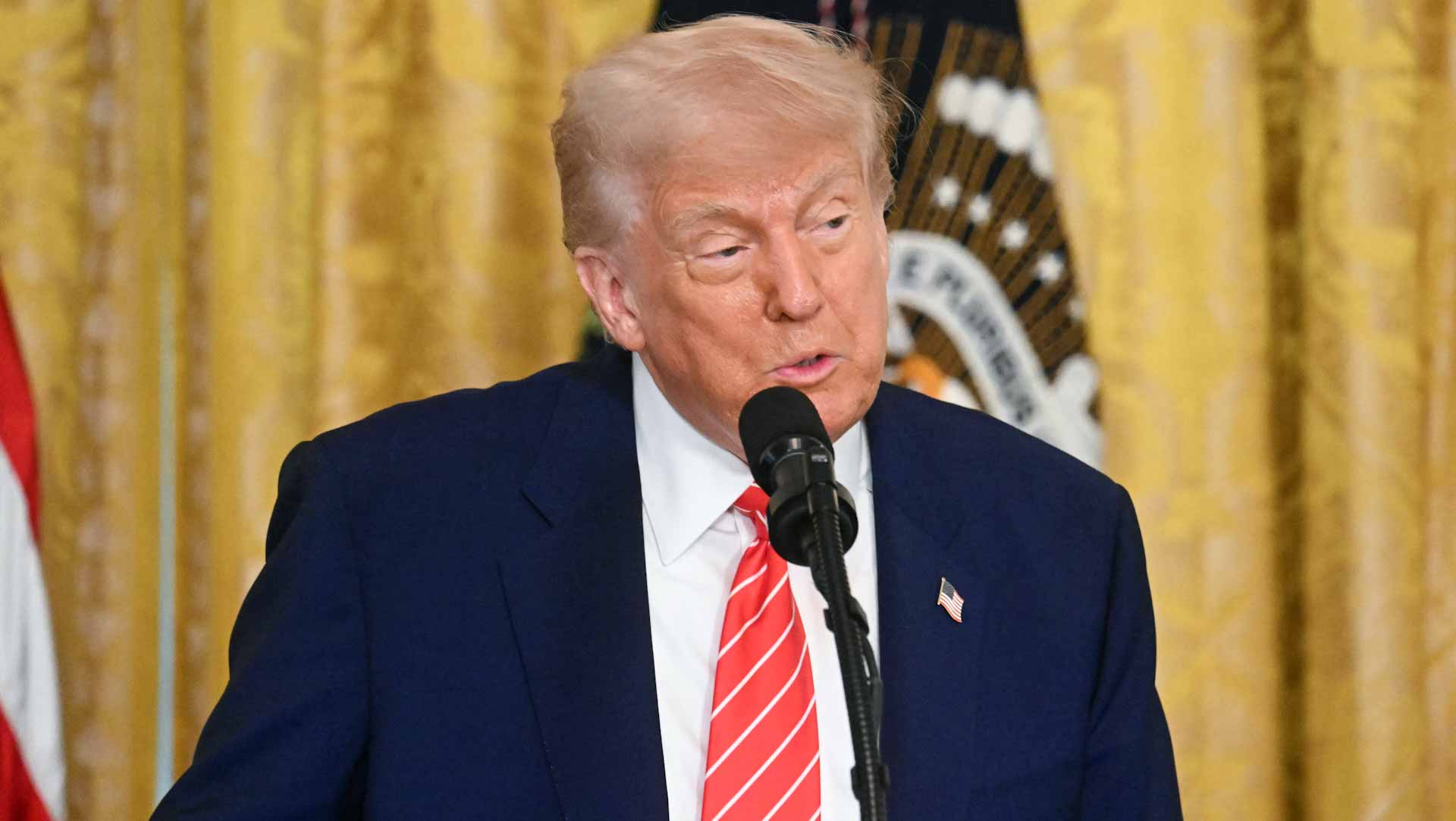 بعصا العقوبات..ترامب يدعو لهدنة شهر غير مشروطة بين روسيا وأوكرانيا 