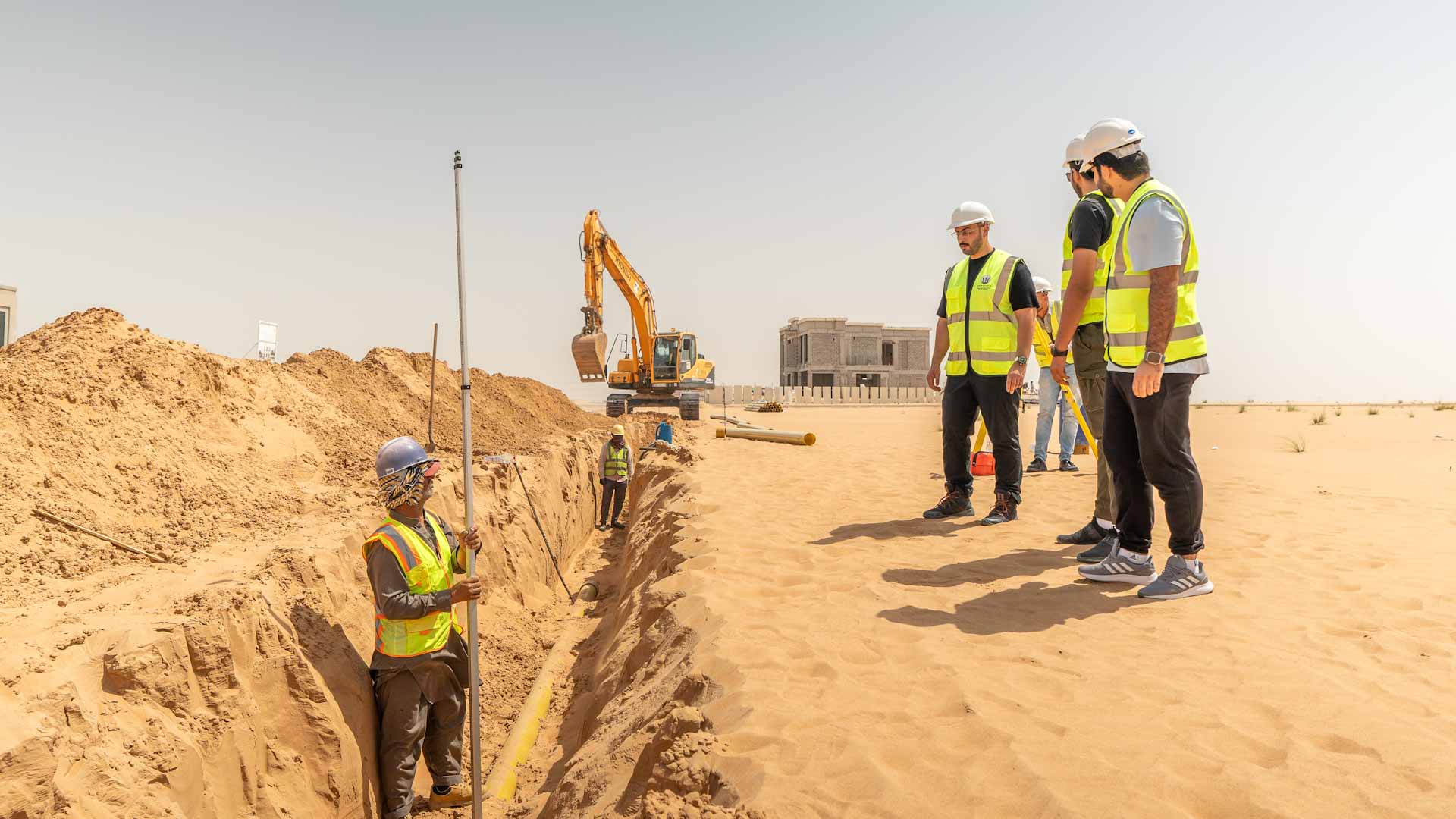  كهرباء الشارقة تستبدل شبكات المياه القديمة في عدد من المناطق 