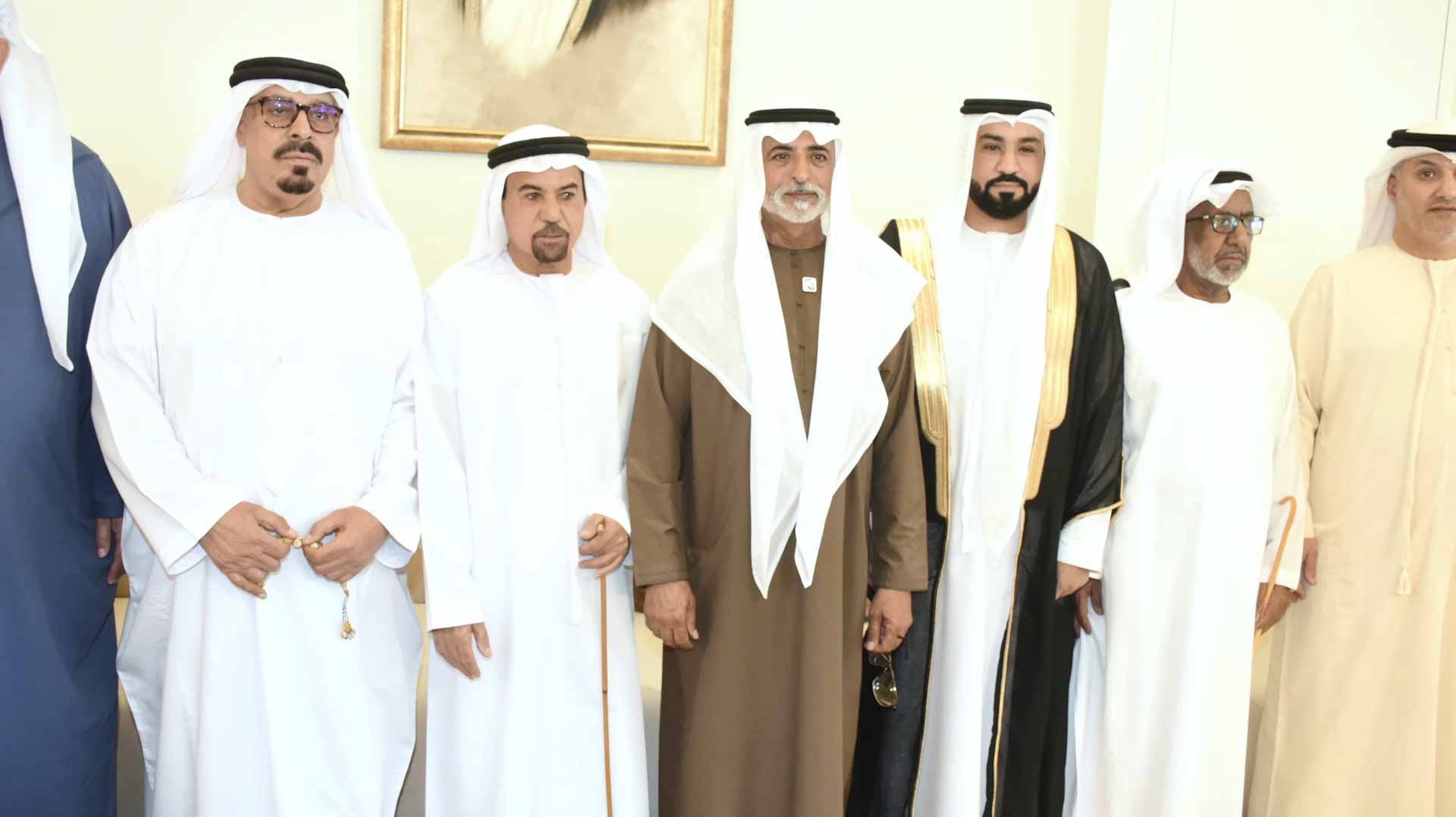 نهيان بن مبارك يحضر أفراح الغيثي في العين 