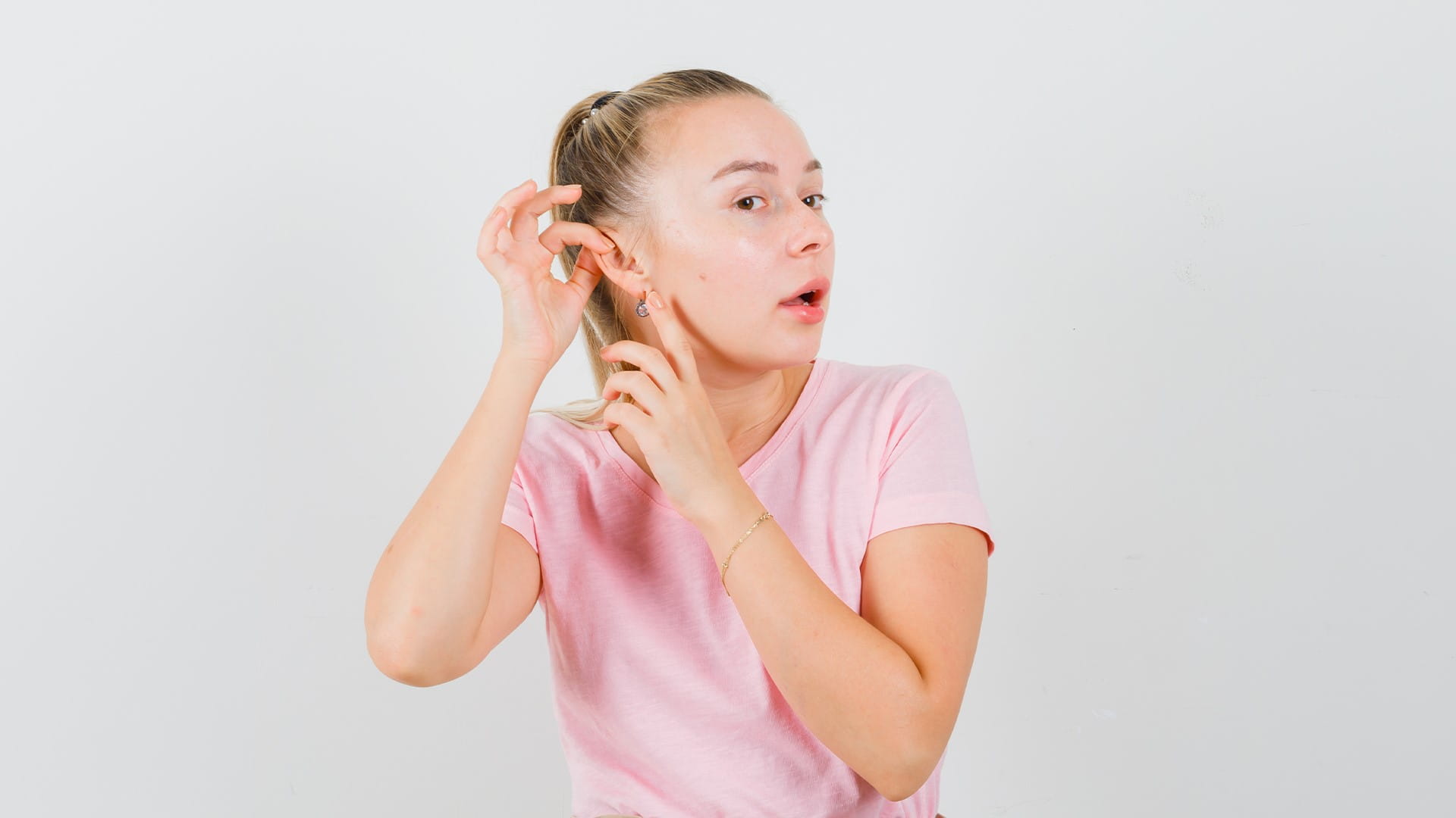 علماء أميركيون يبتكرون دواء يعالج التهابات الأذن خلال يوم واحد فقط 