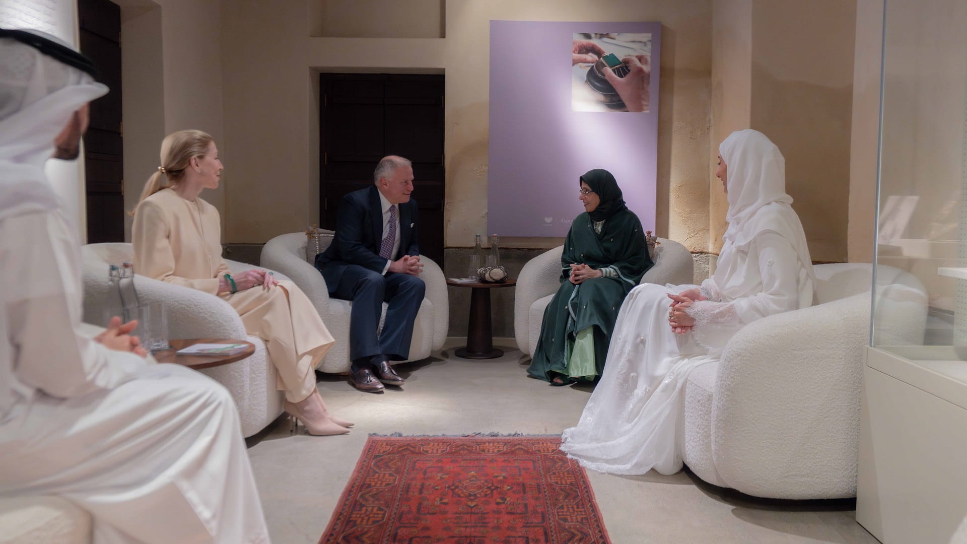 جواهر القاسمي تشهد إطلاق مجموعة "قلب كريم" لدعم المشاريع الإنسانية