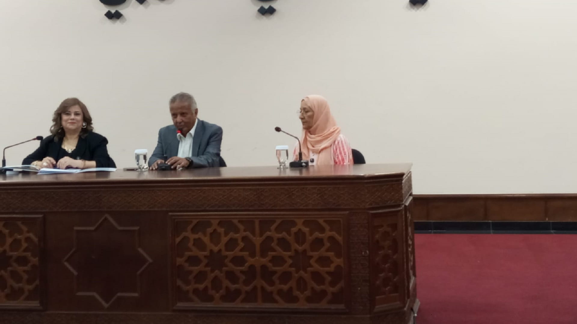 SDC hosts a discussion on “Zomorrodah” Book 