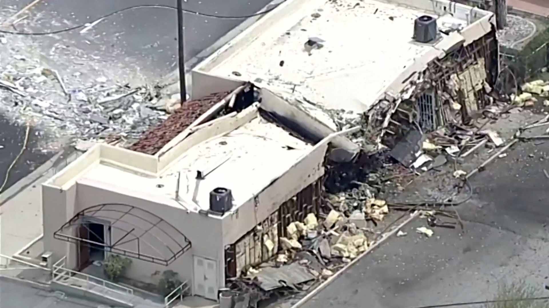 كاليفورنيا: وفاة شخص وإصابة 5 جراء انفجار قنبلة 