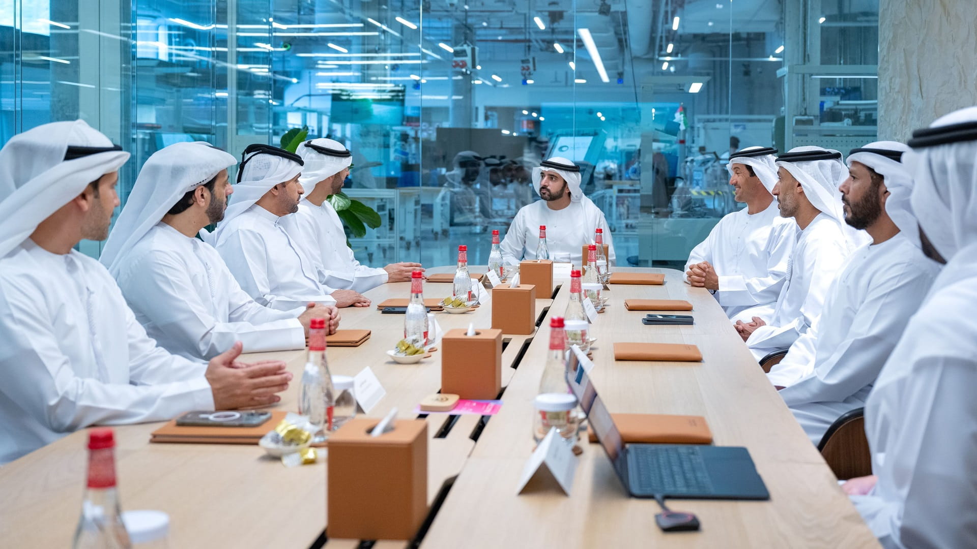 حمدان بن محمد يوجه بإطلاق "مركز دبي لتكنولوجيا العقار" 