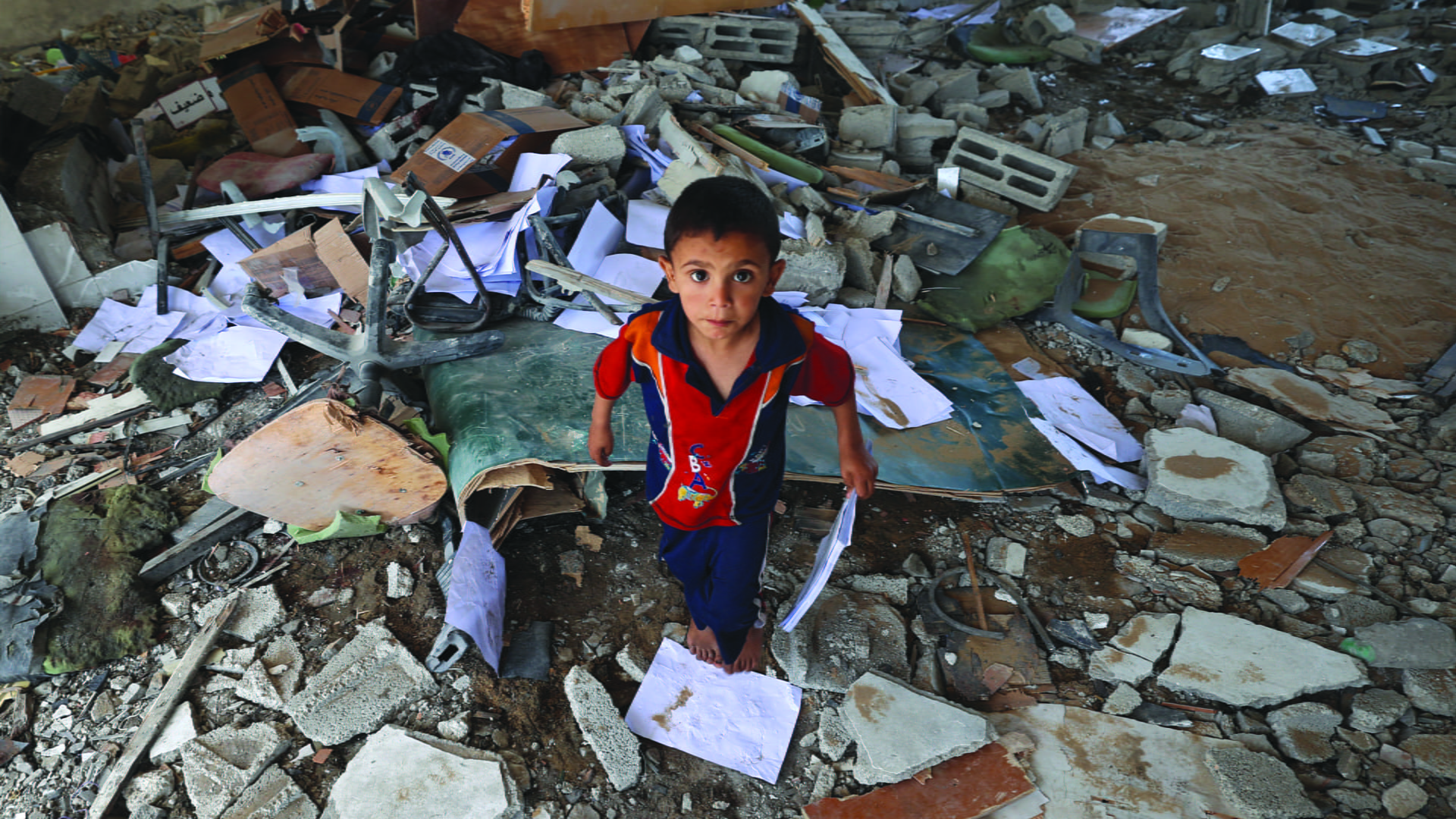 استشهاد عشرات الفلسطينيين في قصف إسرائيلي كثيف على غزة 