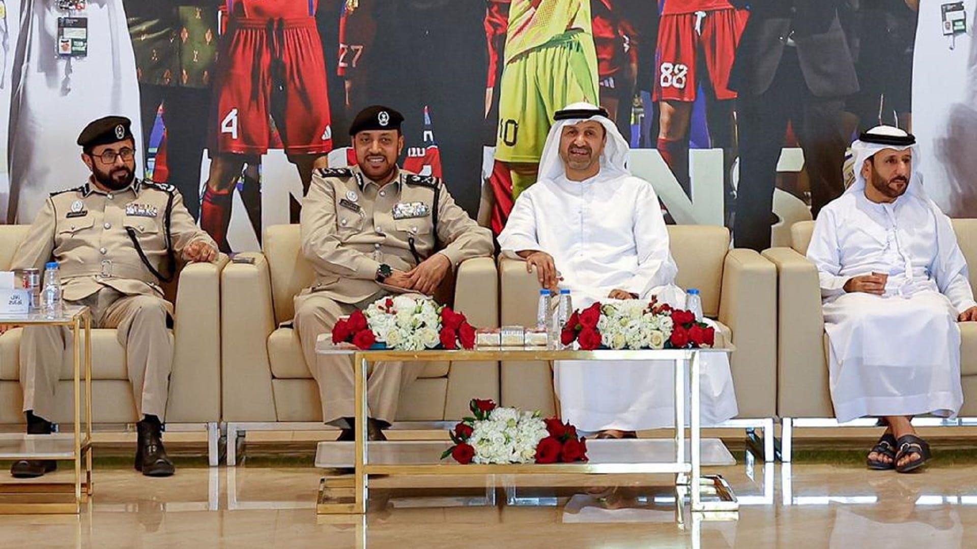 "قيادة الشرطة" تشارك "الشارقة الرياضي" أفراحه بالفوز بدوري آسيا 2 