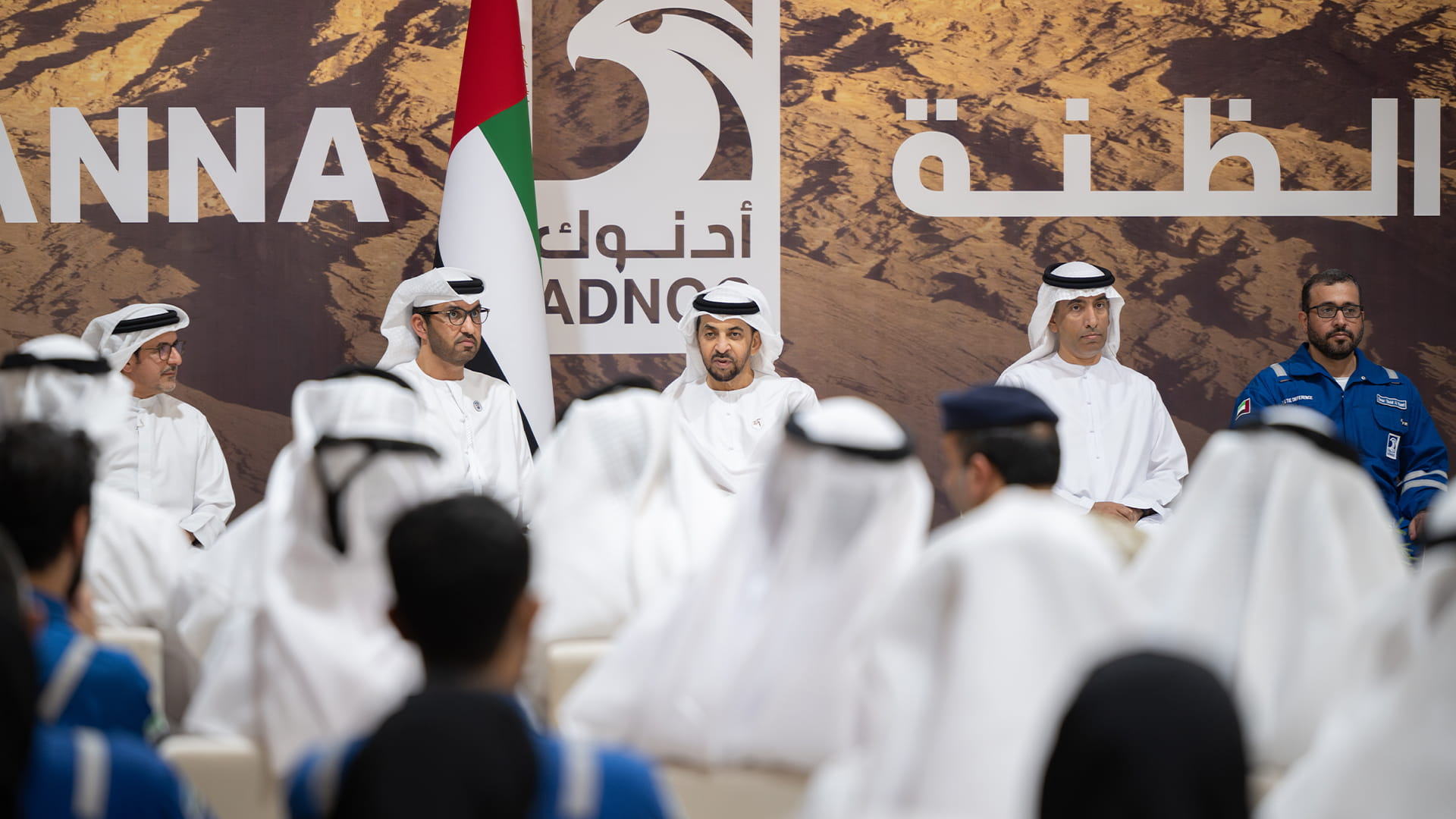 Hamdan bin Zayed visits ADNOC’s facilities in Jebel Dhanna 