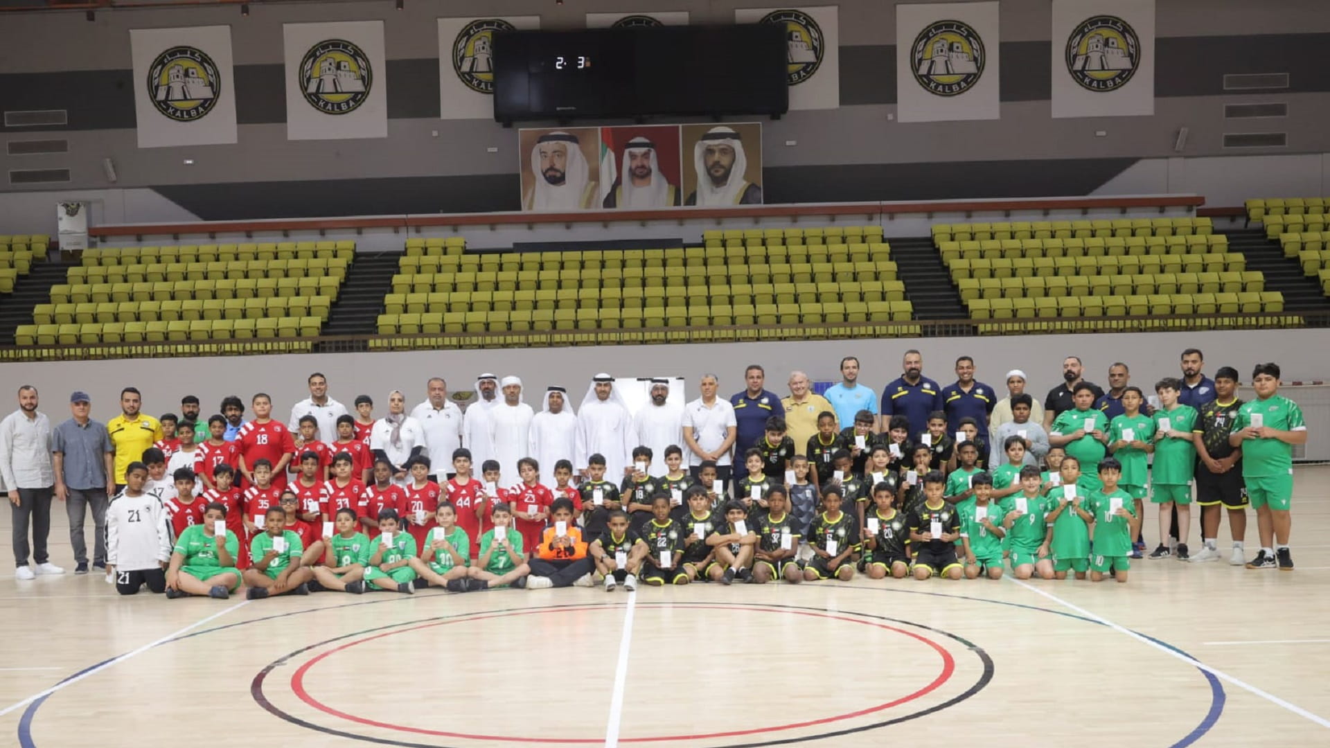 بمشاركة 170 لاعباً... الشارقة الرياضي بطل ووصيف براعم كرة اليد 