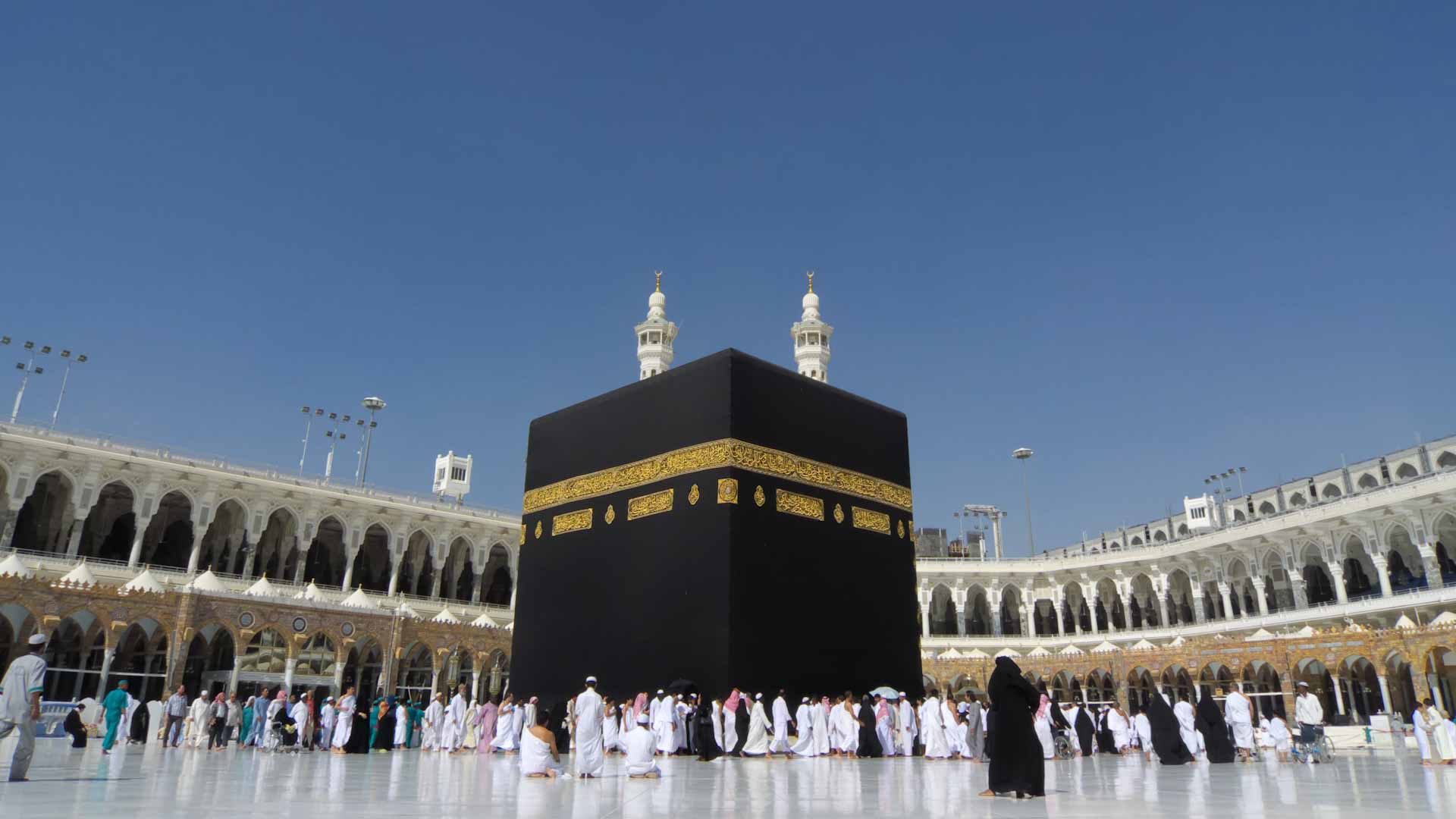 "الشؤون الإسلامية" تحذر: غرامة 50 ألف درهم على الحجاج دون تصاريح  