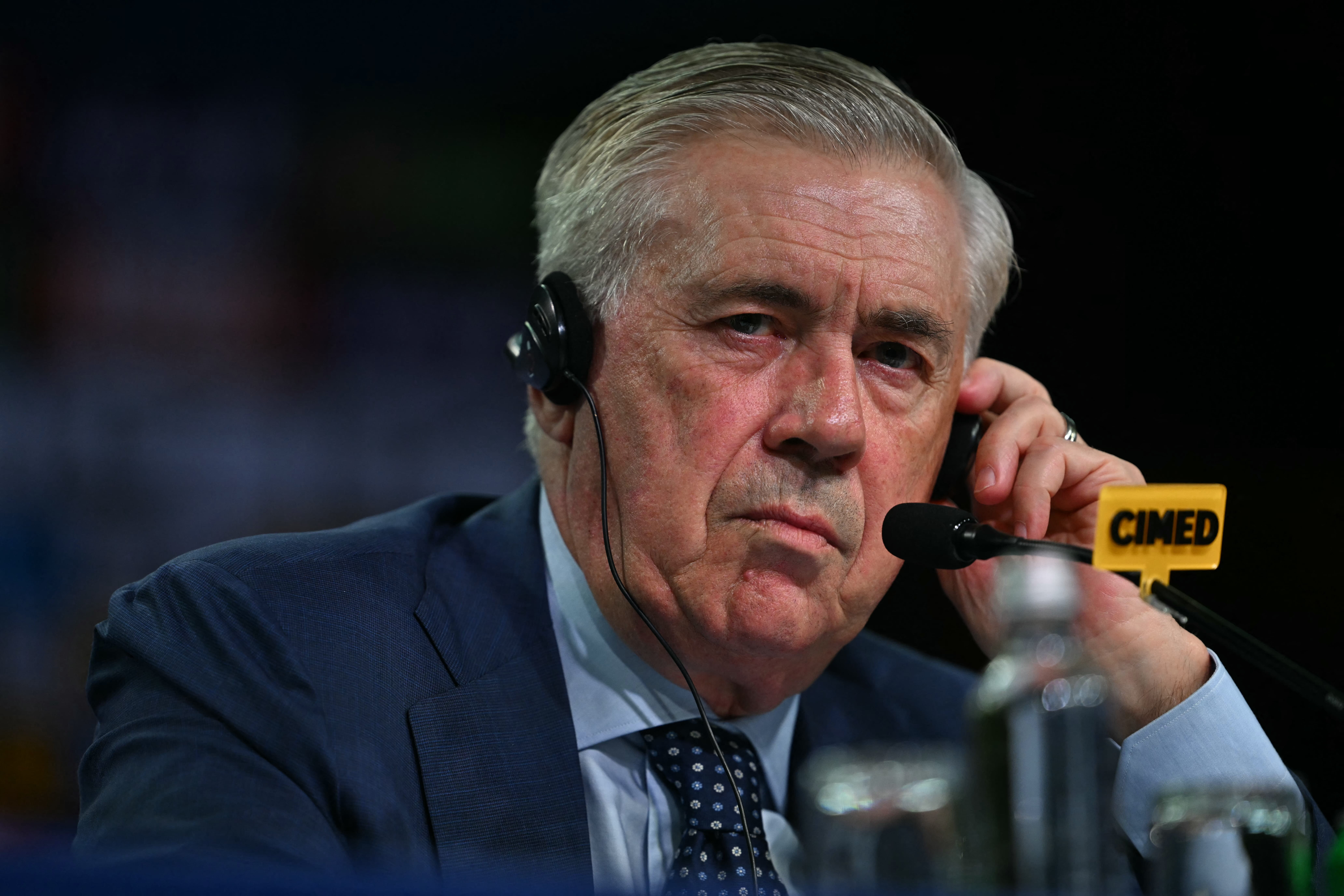 المدرب أنشيلوتي يستبعد نيمار من تشكيلة منتخب البرازيل  