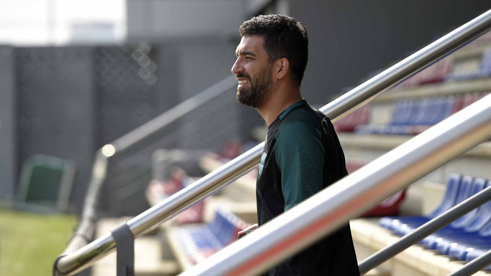 أردا توران مدرباً لنادي شاختار حتى 2027 