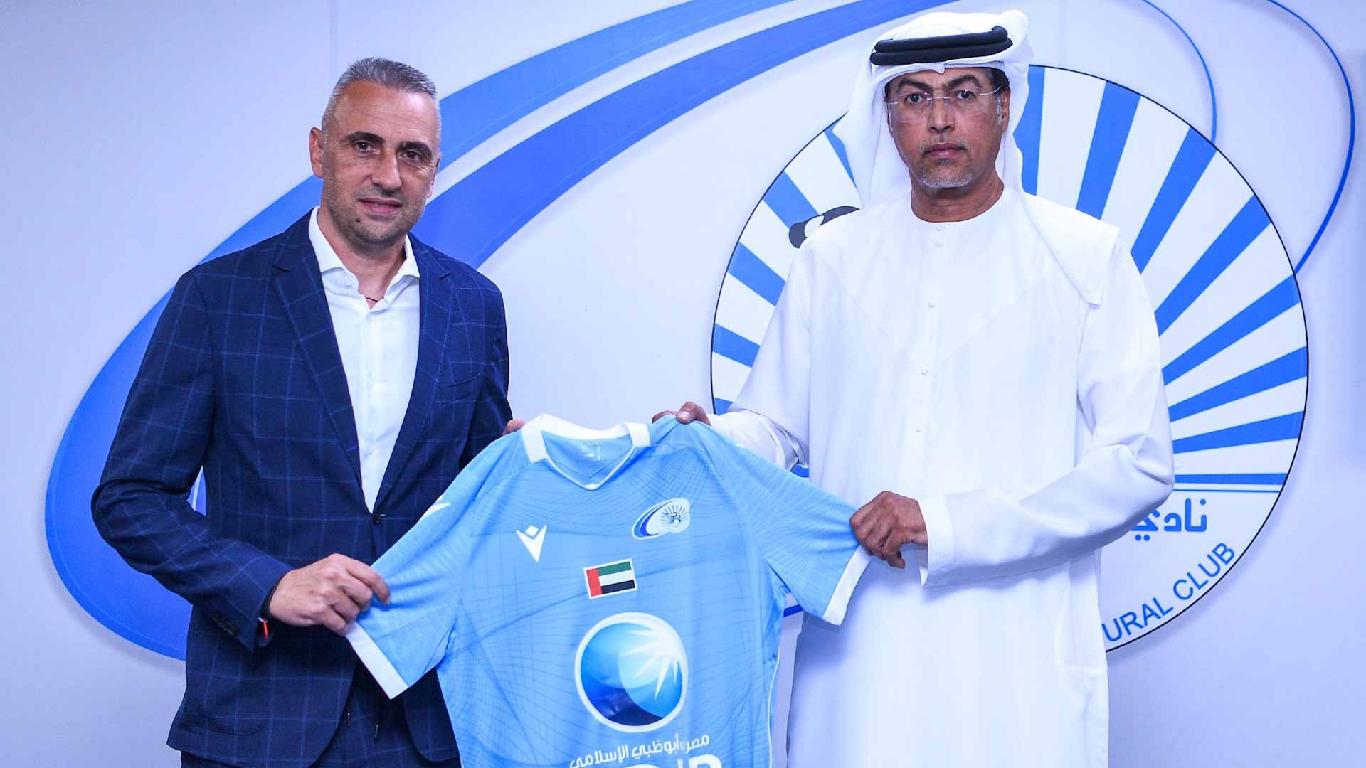 البلغاري ايفايلو مدرباً لفريق بني ياس لكرة القدم 