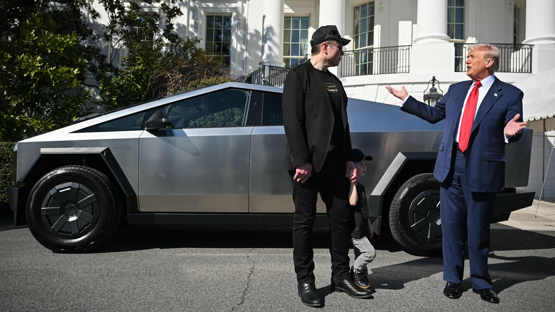 Elon Musk confirms exit from US government role 