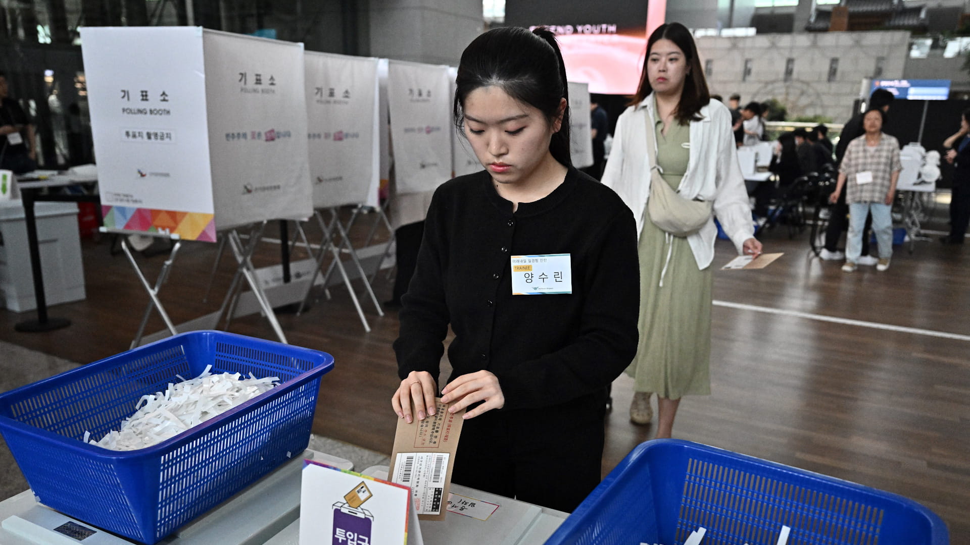 انطلاق التصويت المبكر لاختيار رئيس في كوريا الجنوبية 