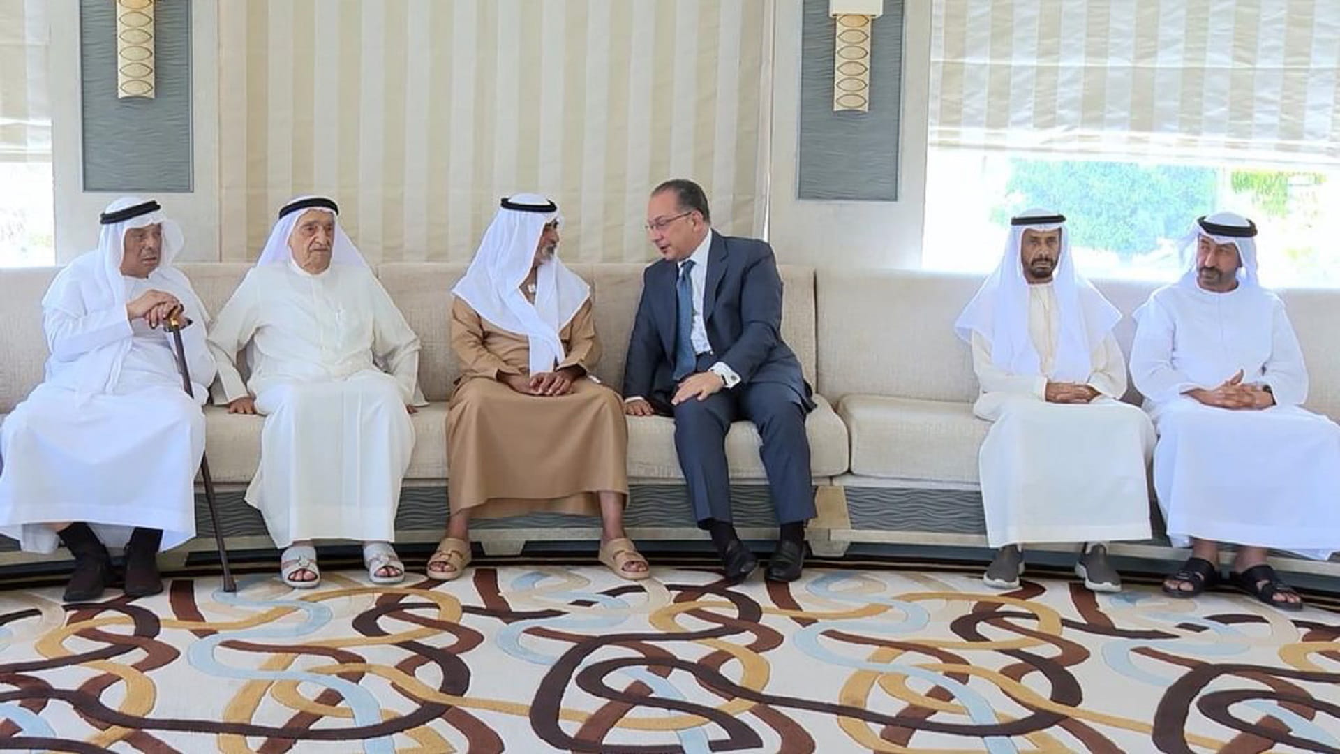 نهيان بن مبارك يؤكد متانة العلاقات الأخوية بين الإمارات ومصر 