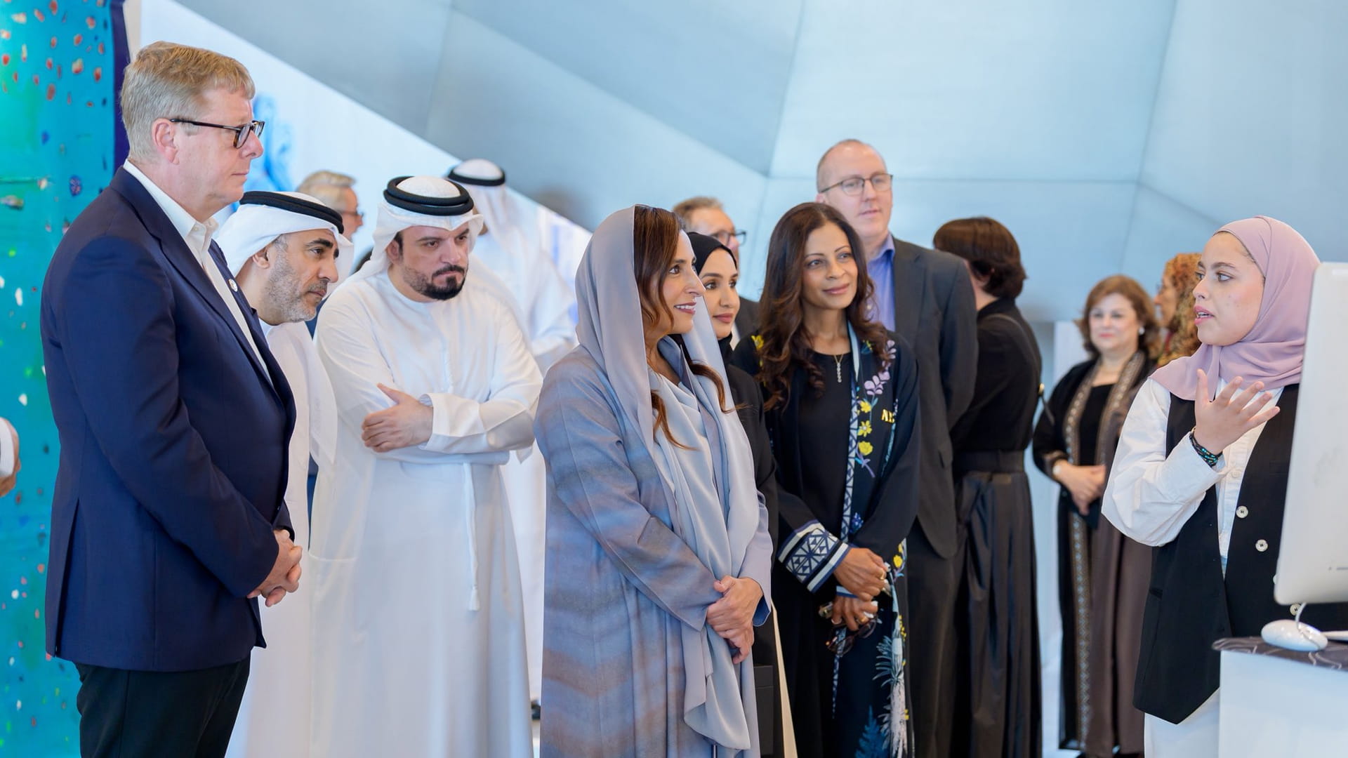 Bodour Al Qasimi inaugurates “Six Degrees” Exhibition