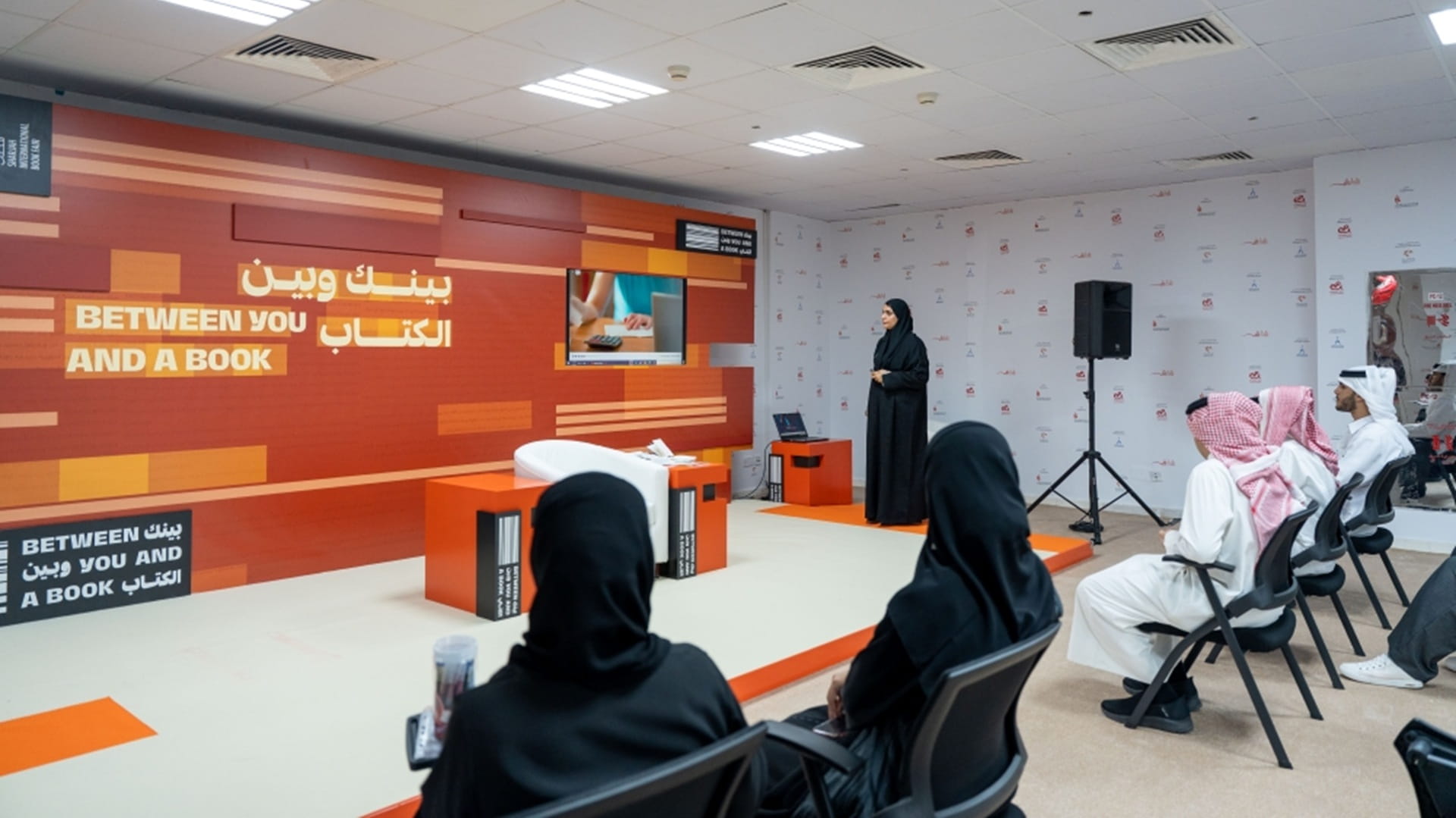 خبيرتان تكشفان أسرار الاستقرار المالي بمعرض الشارقة الدولي للكتاب 