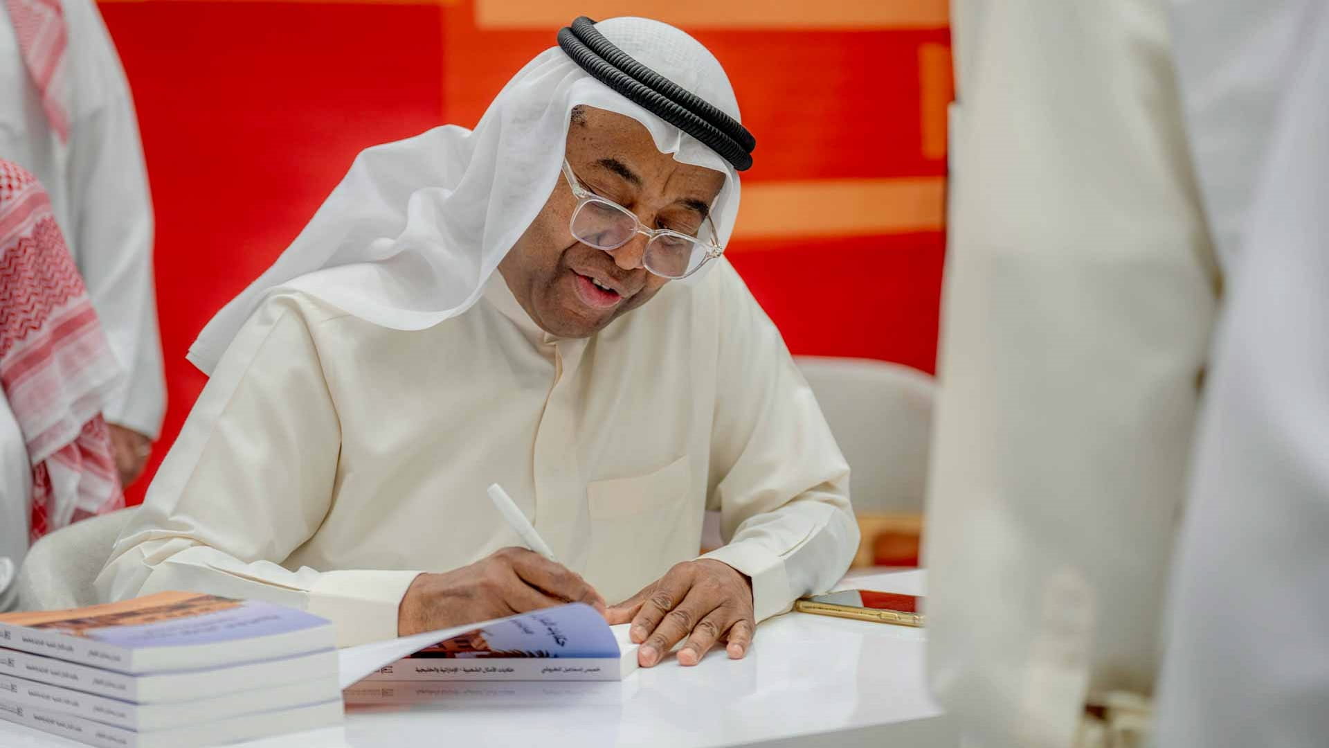 Sharjah Institute for Heritage hosts book signings at SIBF 2025 