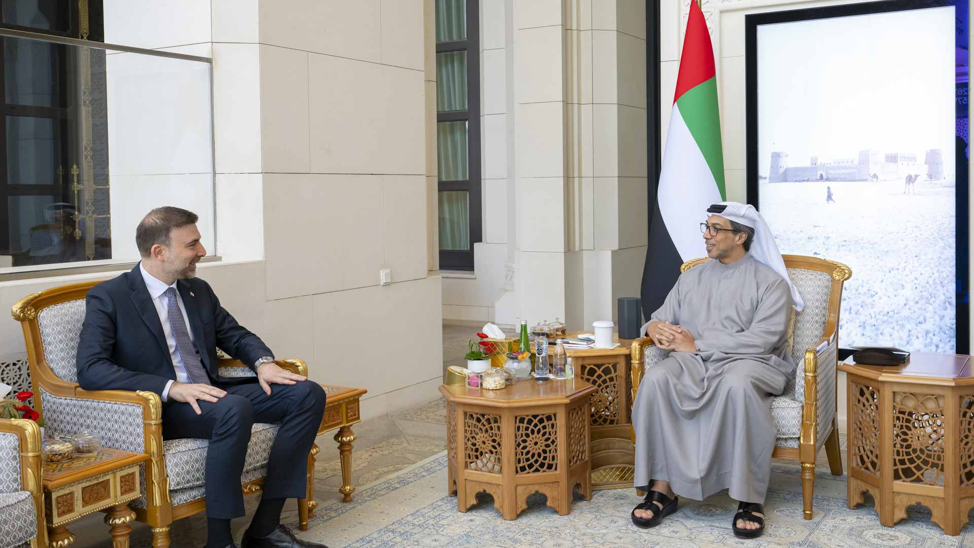 Mansour bin Zayed receives Lebanese Ambassador