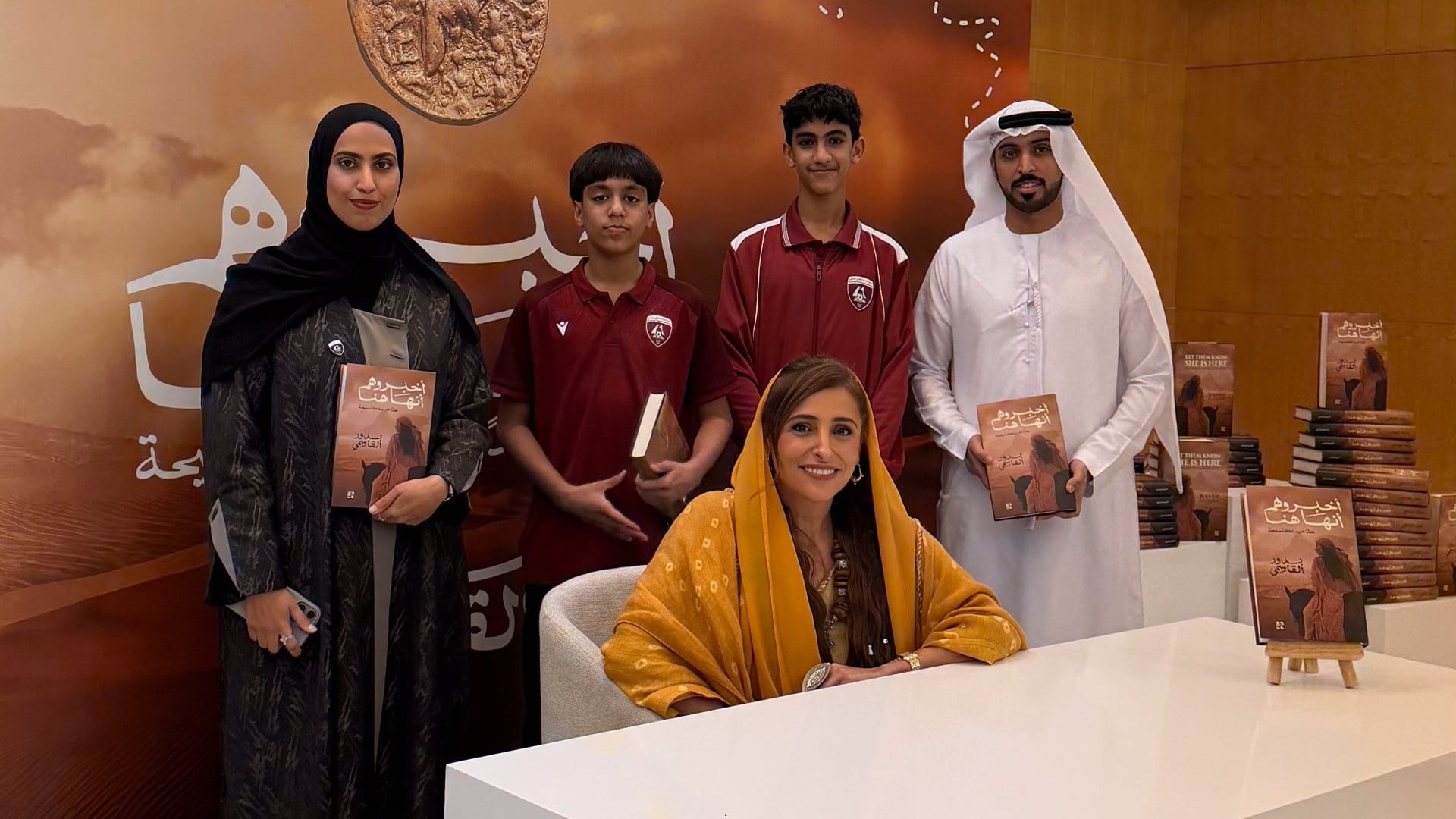 Al Hamriyah Club members attend Sheikha Bodour's book signing 